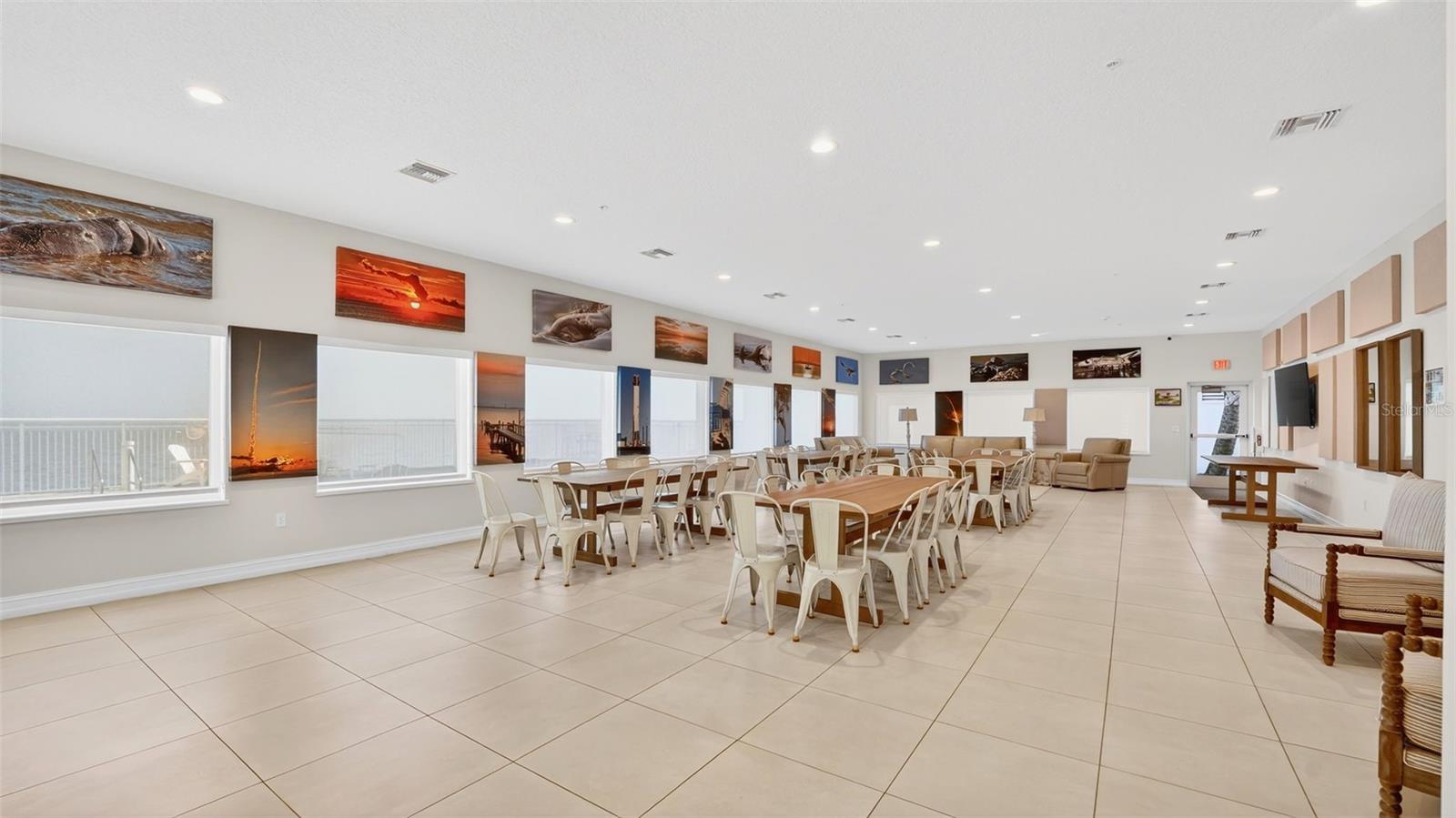 Image 38 of 45 For 1805 Riverside Drive 302