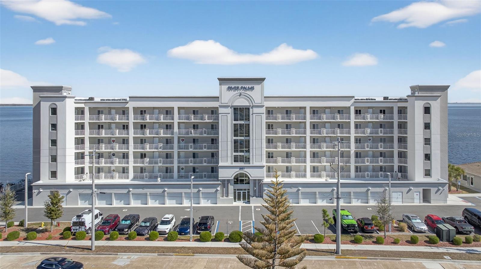 Image 41 of 45 For 1805 Riverside Drive 302