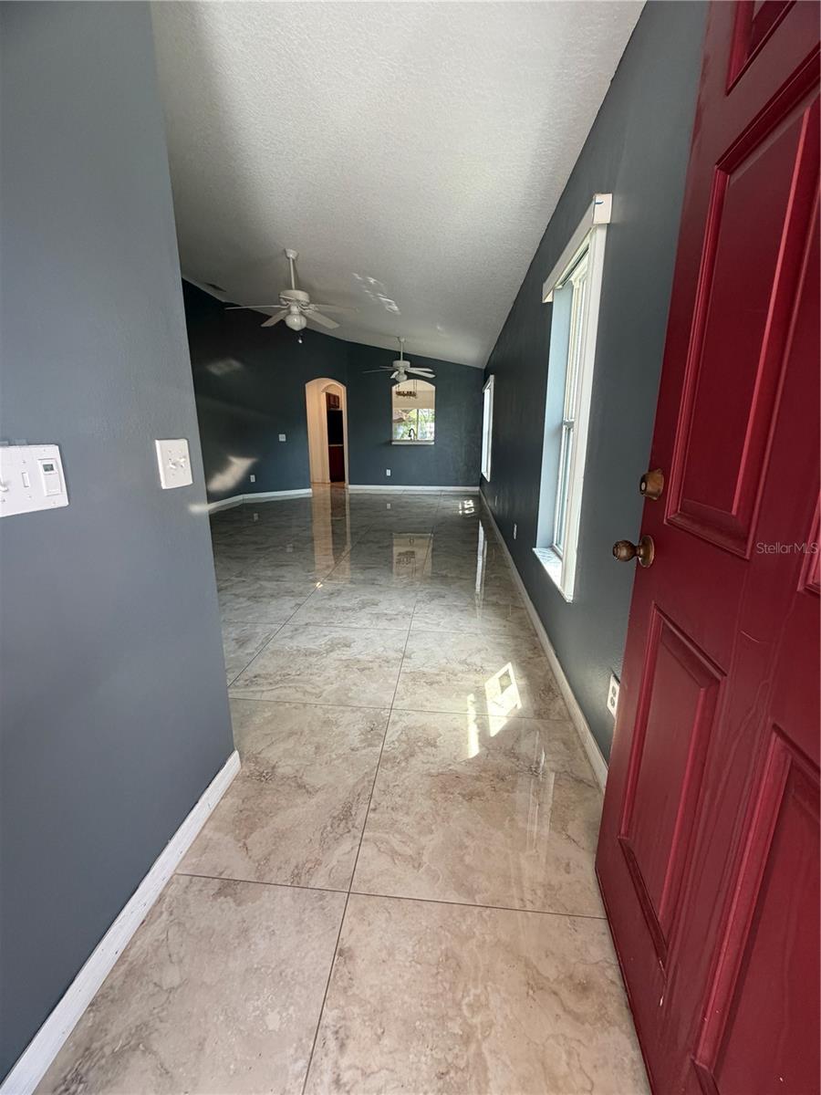 Image 10 of 74 For 4316 Old Waverly Court