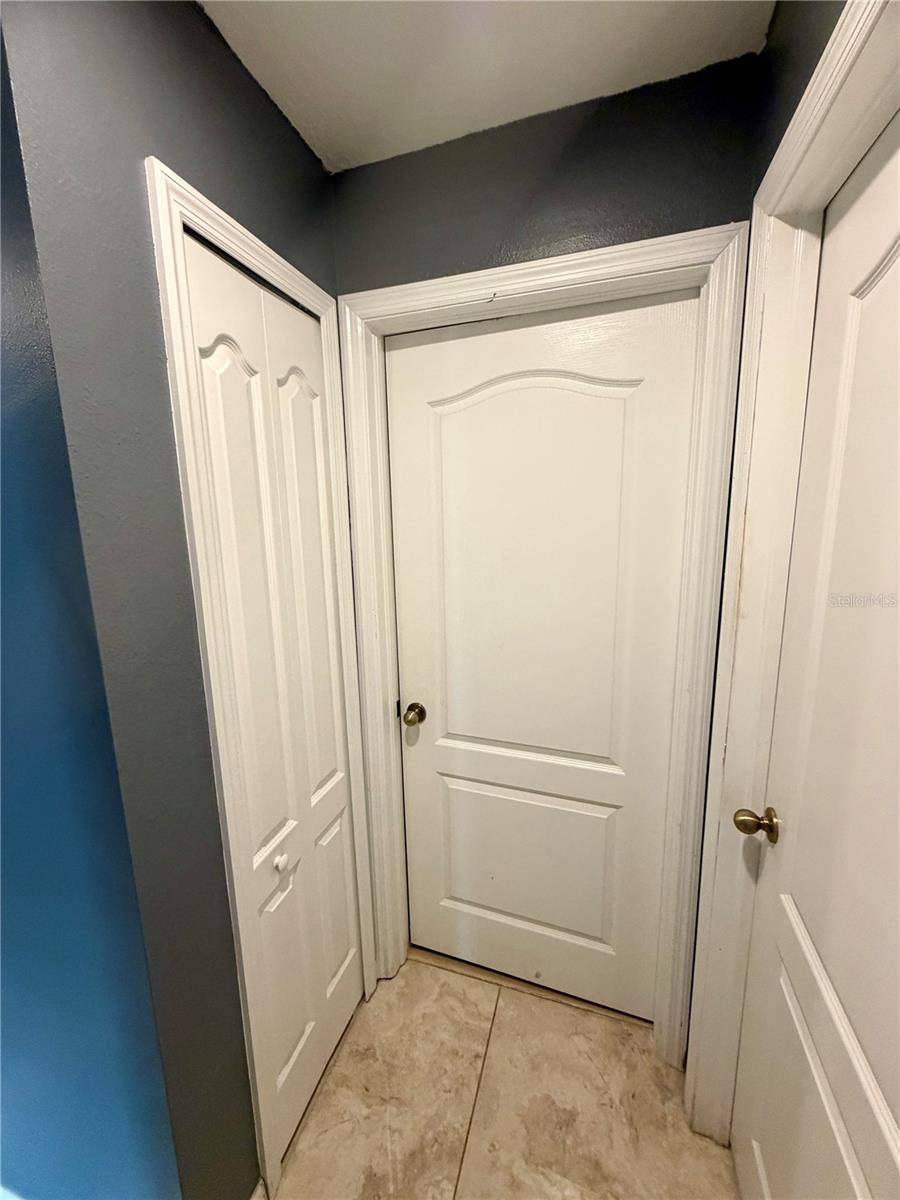 Image 35 of 74 For 4316 Old Waverly Court