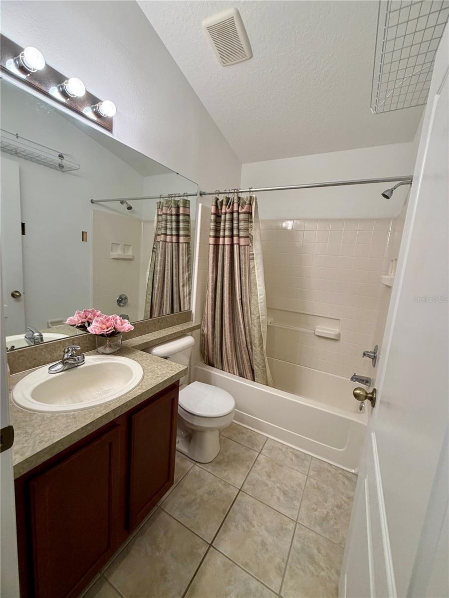 Image 36 of 74 For 4316 Old Waverly Court