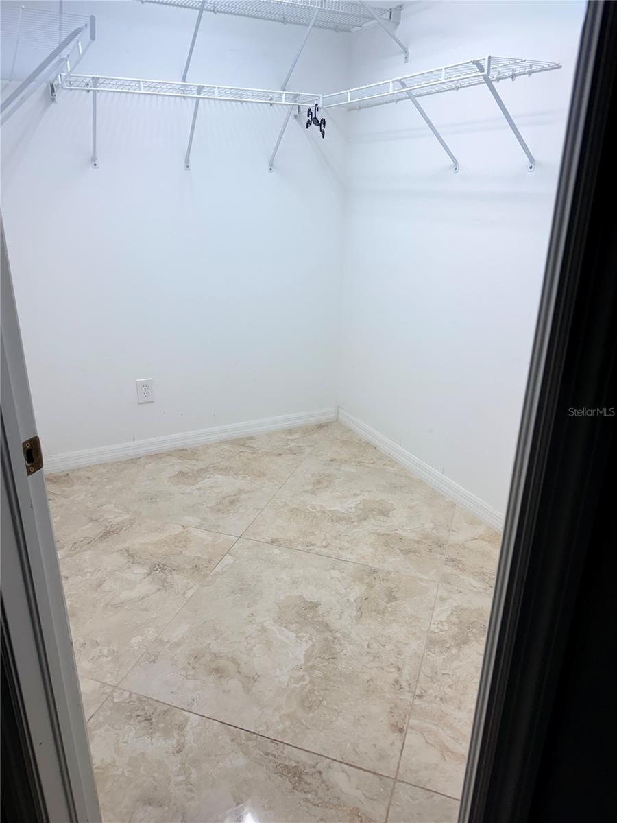 Image 44 of 74 For 4316 Old Waverly Court