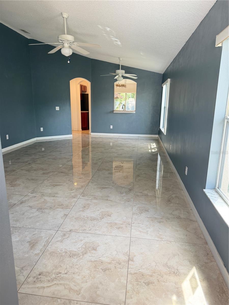 Image 54 of 74 For 4316 Old Waverly Court