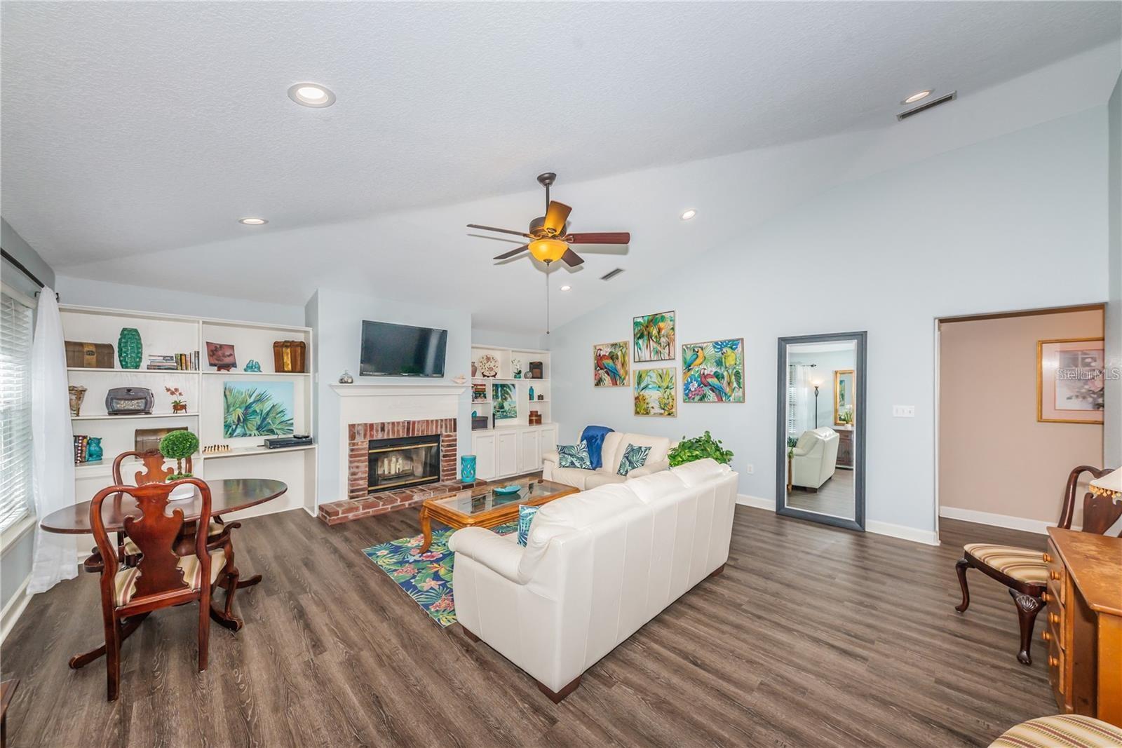 Image 4 of 12 For 301 Washington Avenue