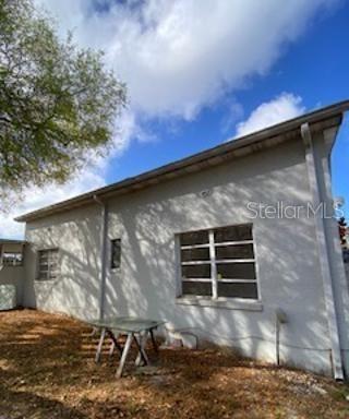 Image 7 of 38 For 312 Milakee Avenue