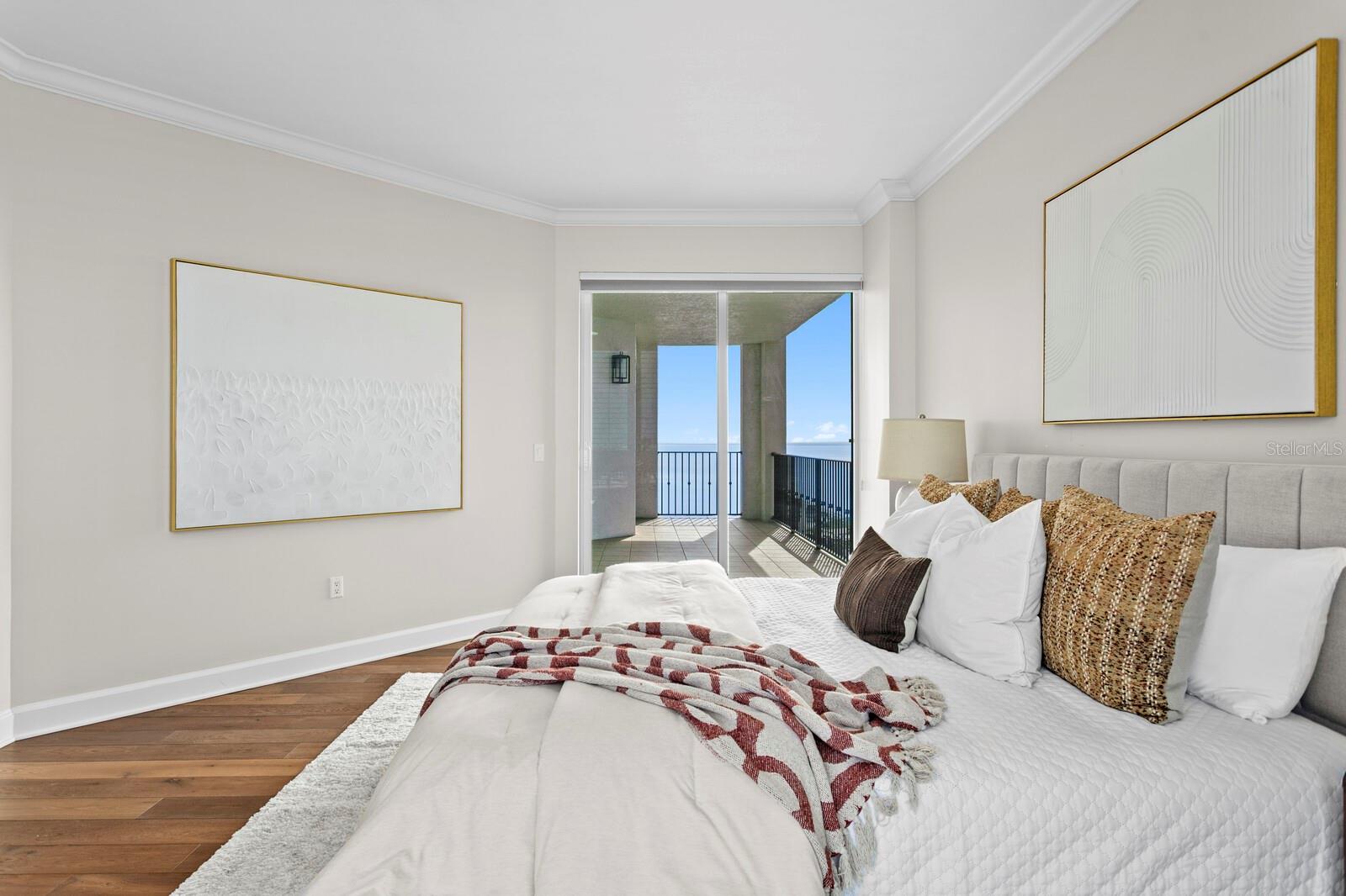 Listing photo id 26 for 300 Beach Drive Ne 2604