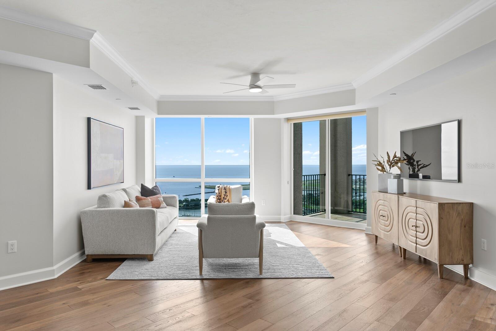 Listing photo id 6 for 300 Beach Drive Ne 2604