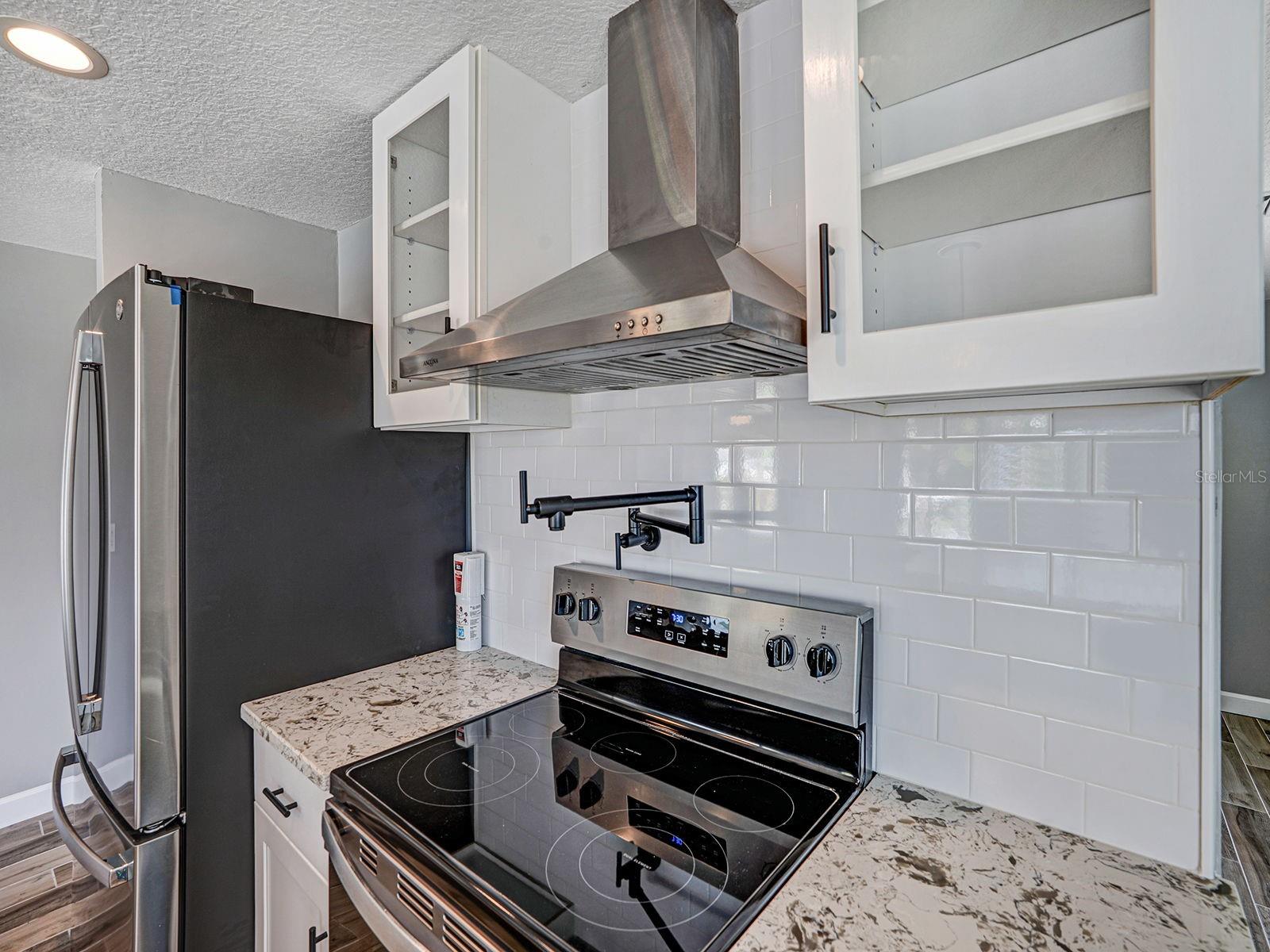 Image 12 of 50 For 13727 Coco  