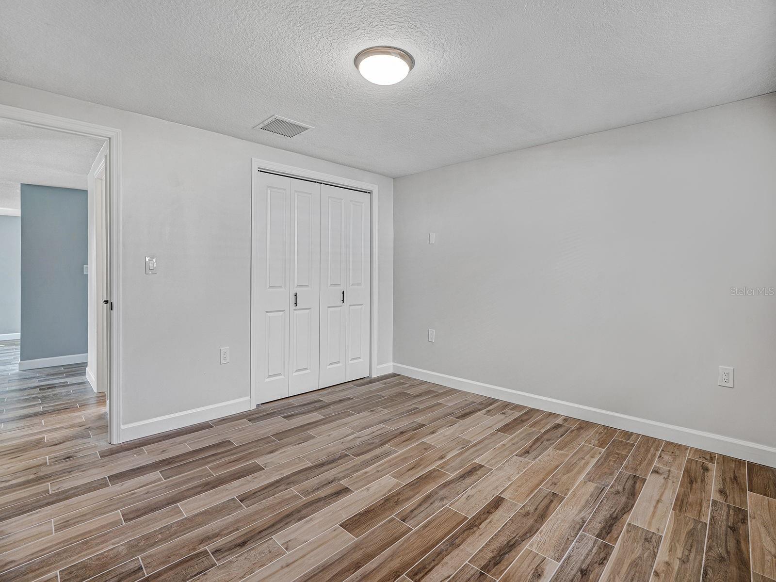 Image 26 of 50 For 13727 Coco  