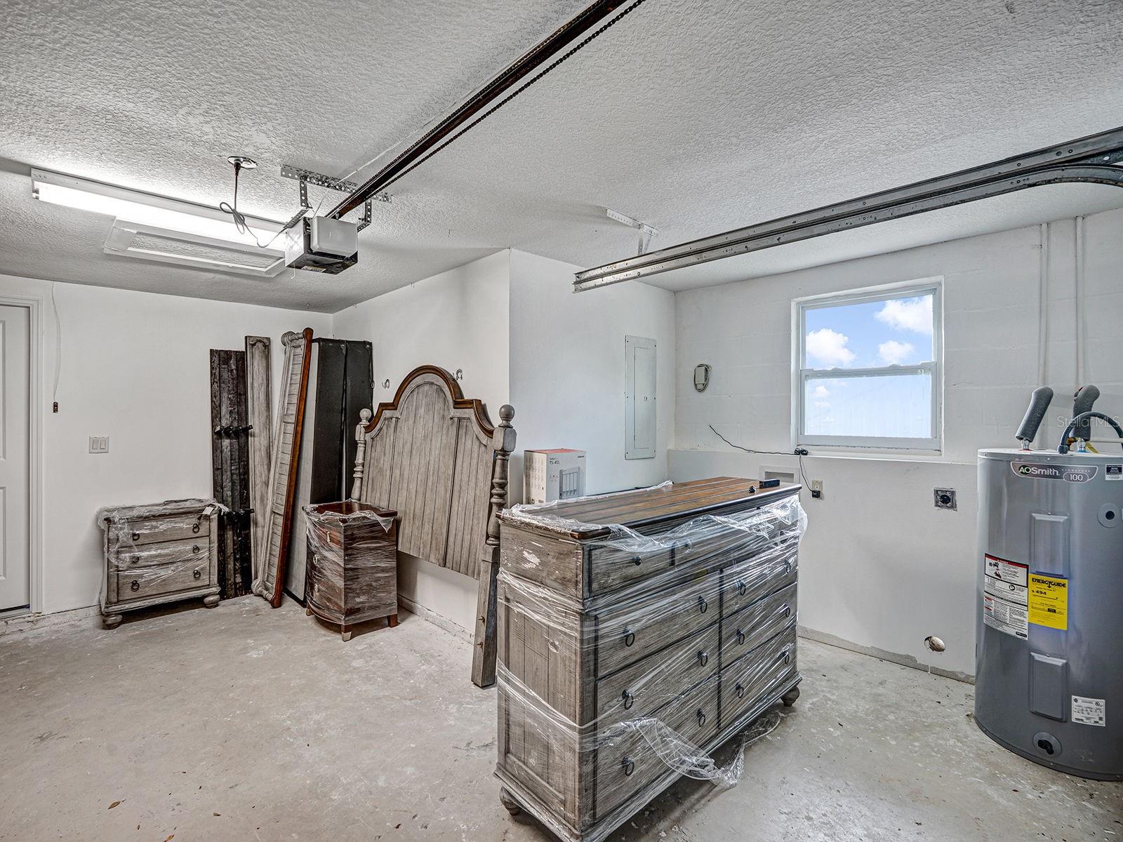 Image 40 of 50 For 13727 Coco  