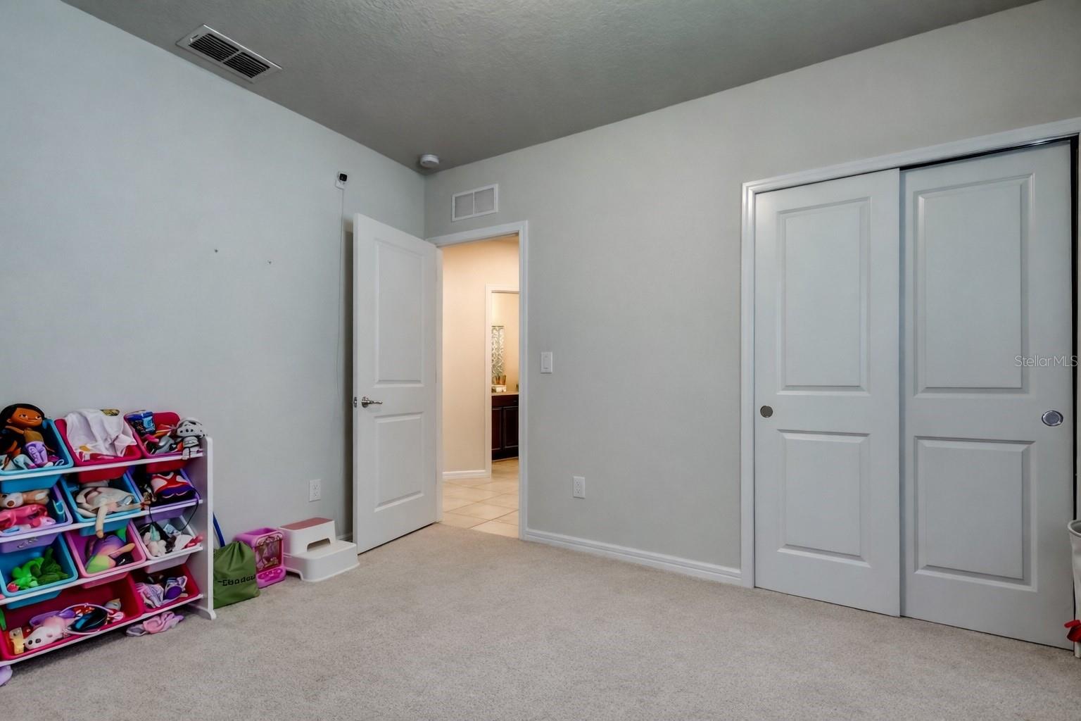 Image 17 of 67 For 906 Swaying Sawgrass Avenue