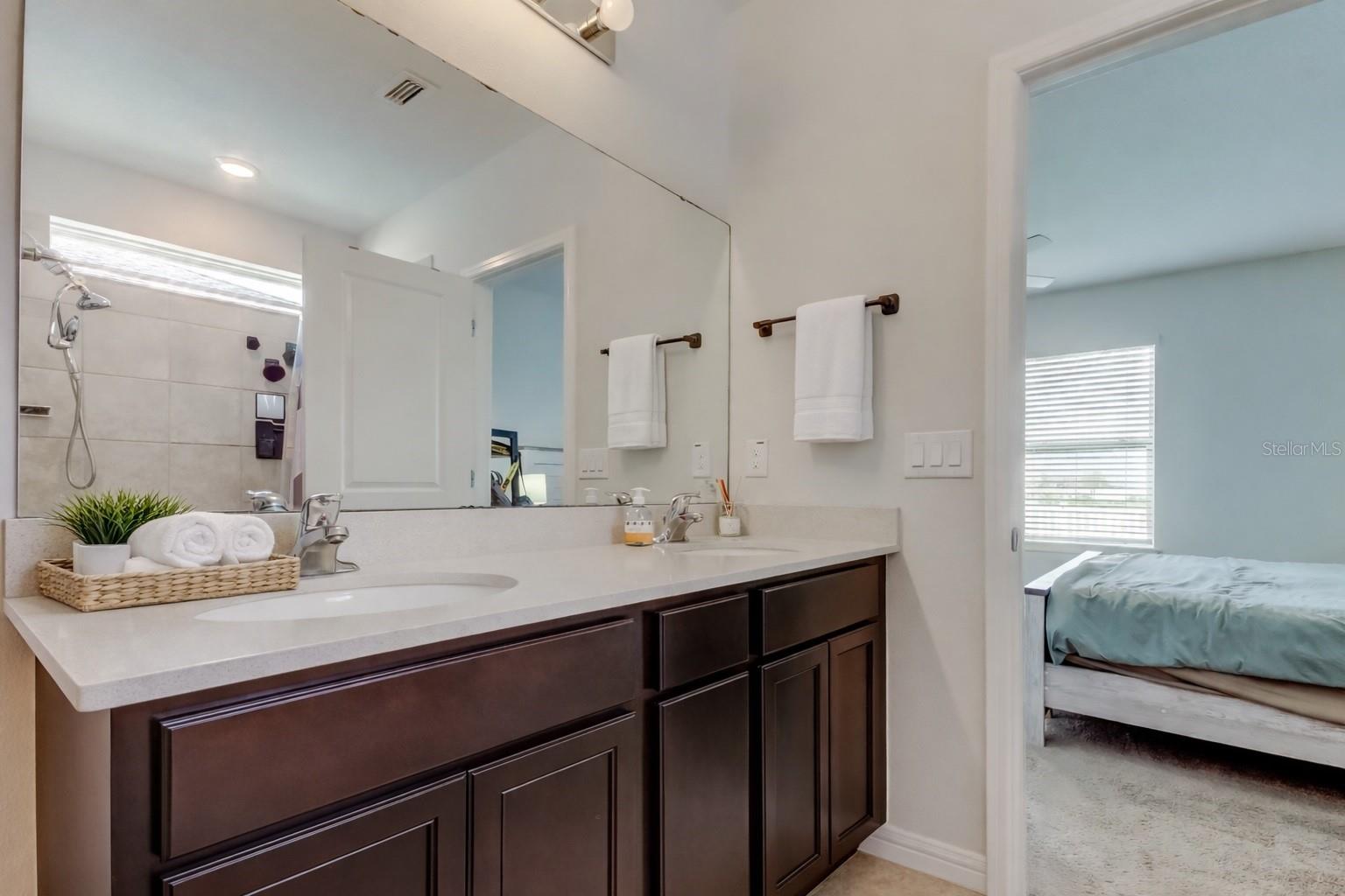 Image 47 of 67 For 906 Swaying Sawgrass Avenue