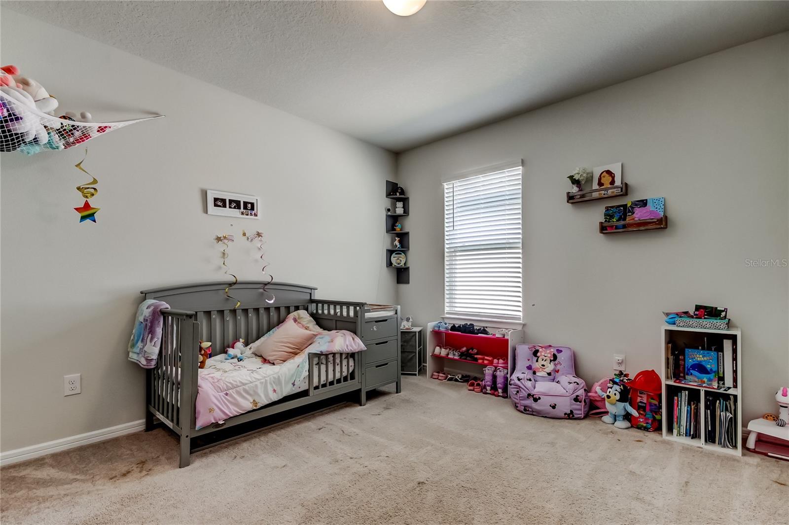 Image 9 of 67 For 906 Swaying Sawgrass Avenue