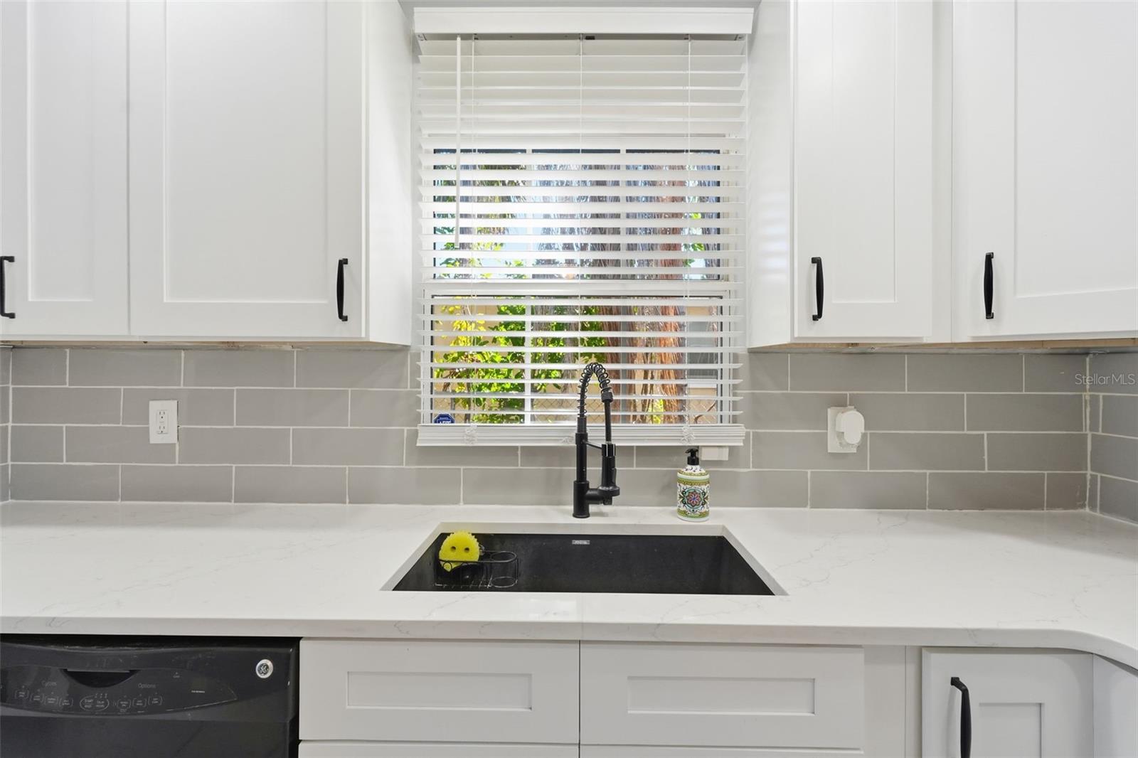 Image 18 of 36 For 5501 96th Avenue N