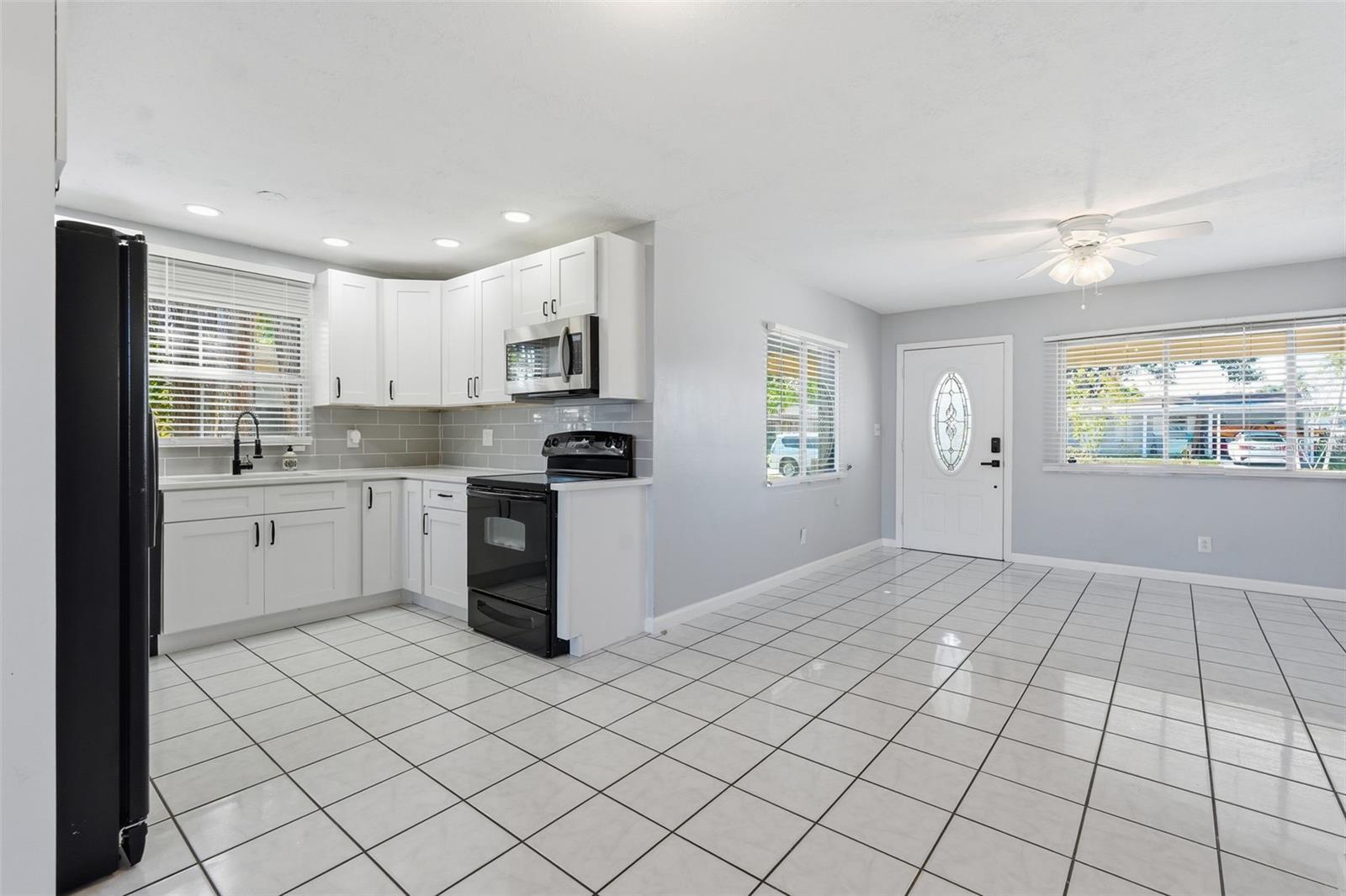 Image 19 of 36 For 5501 96th Avenue N