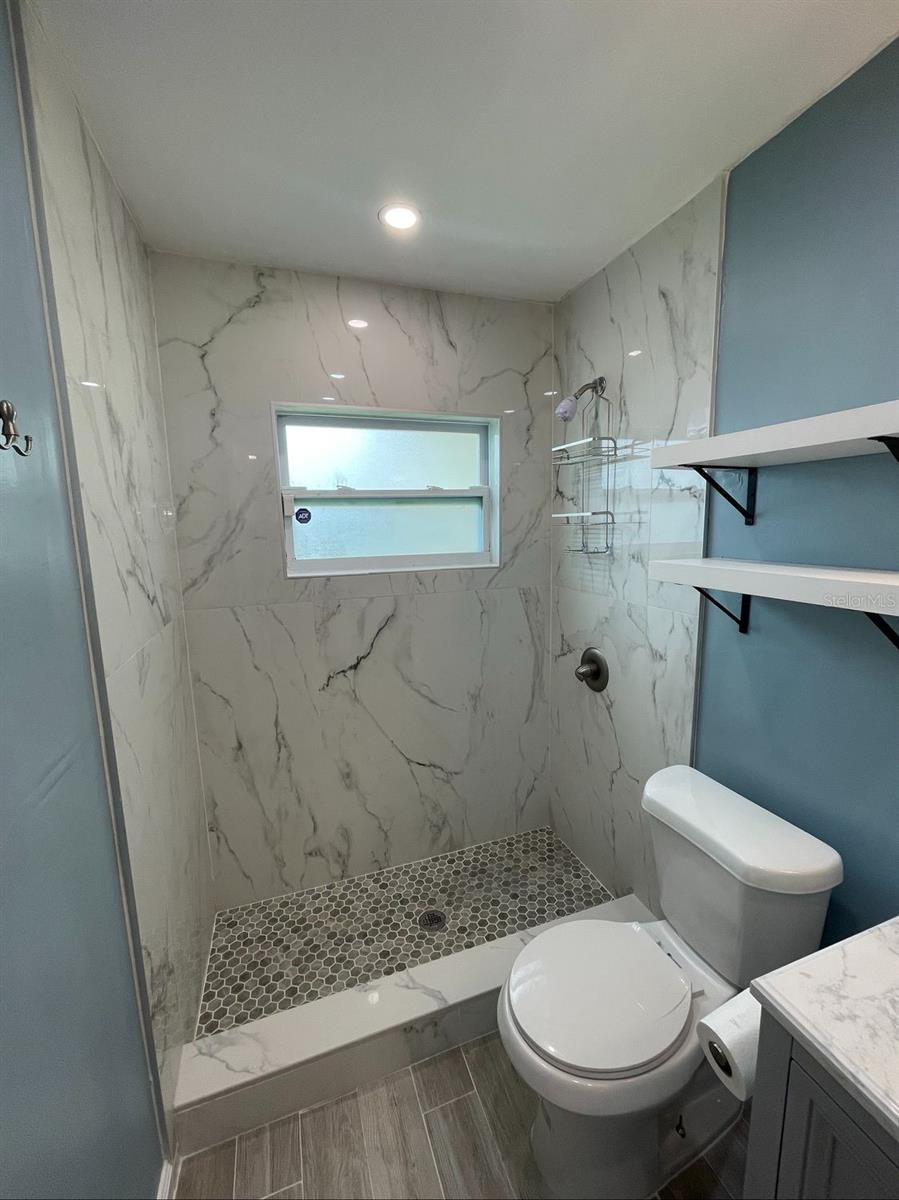 Image 25 of 36 For 5501 96th Avenue N