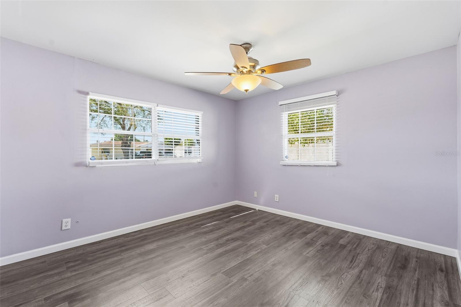 Image 27 of 36 For 5501 96th Avenue N