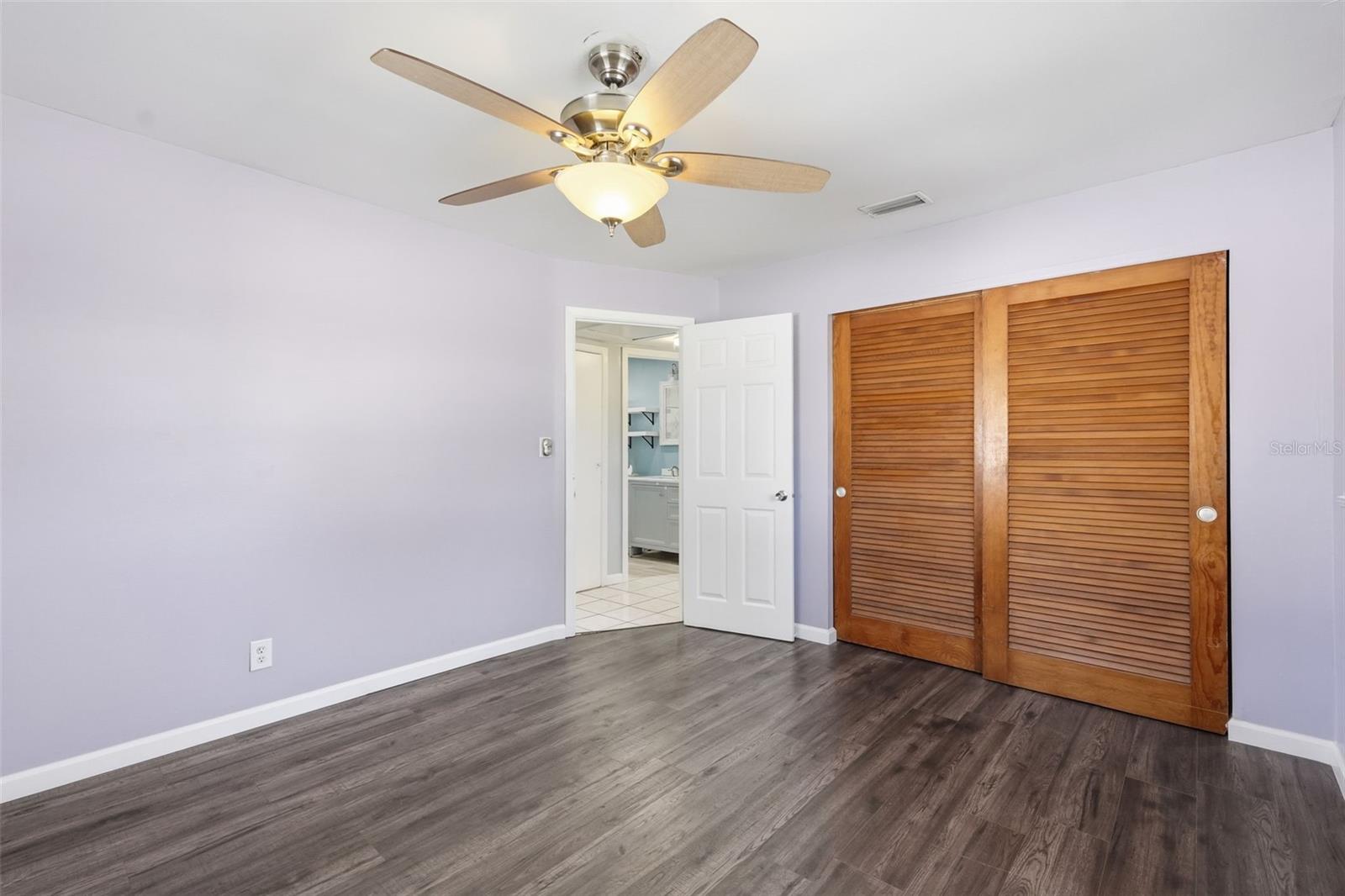 Image 28 of 36 For 5501 96th Avenue N