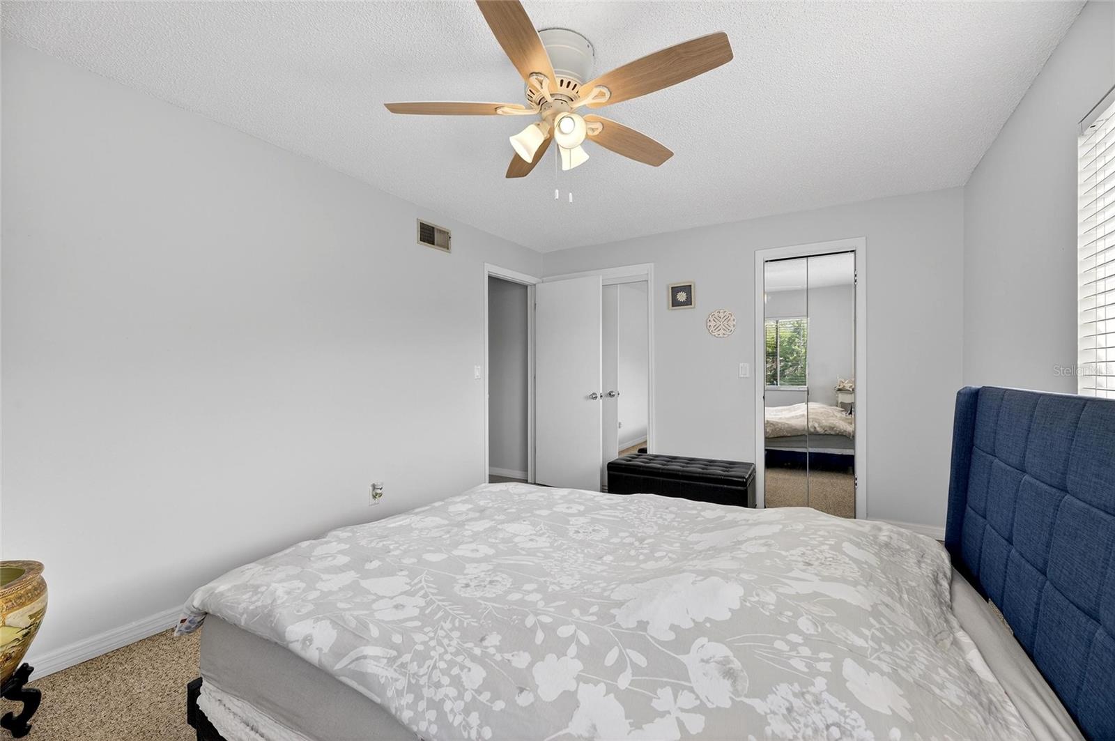 Image 25 of 34 For 1879 Lichen Lane B