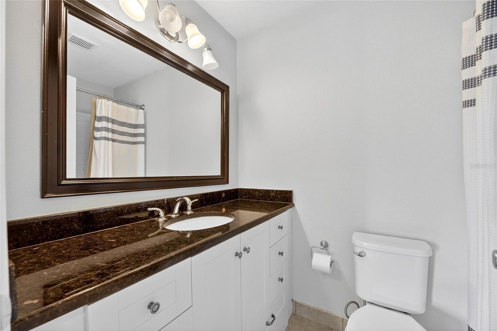 Image 26 of 34 For 1879 Lichen Lane B