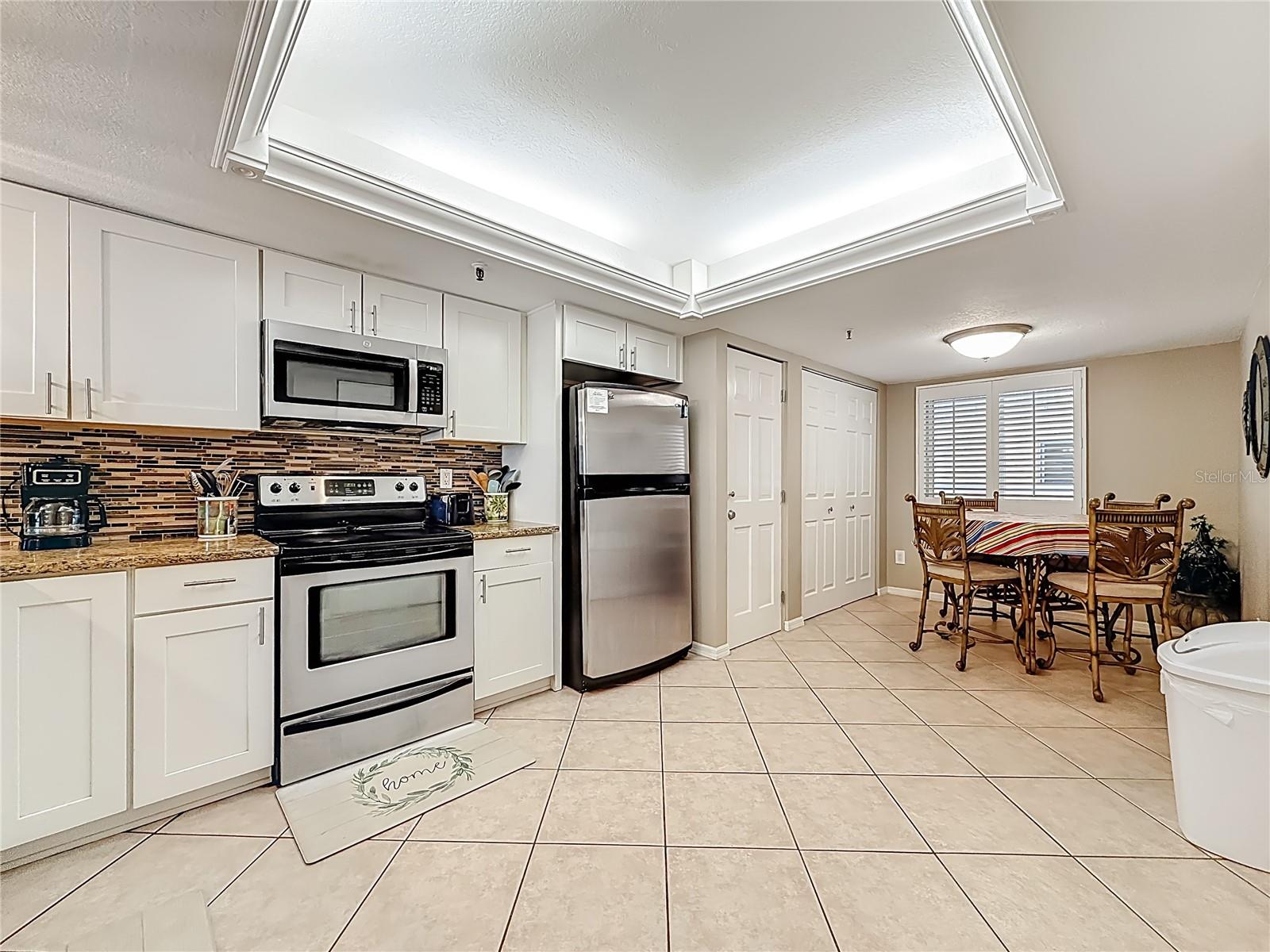 Image 5 of 62 For 18400 Gulf Boulevard 1312