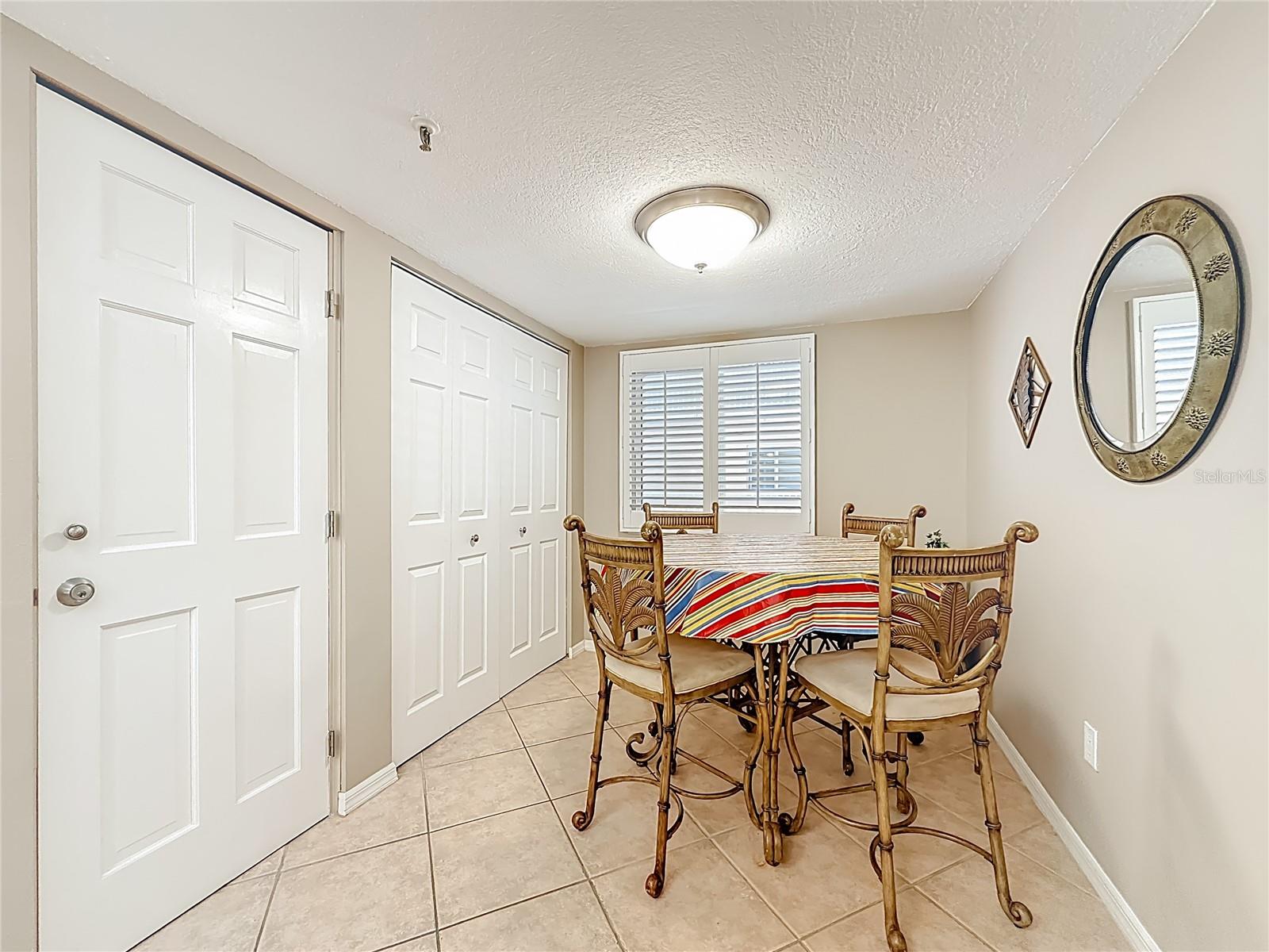 Image 9 of 62 For 18400 Gulf Boulevard 1312