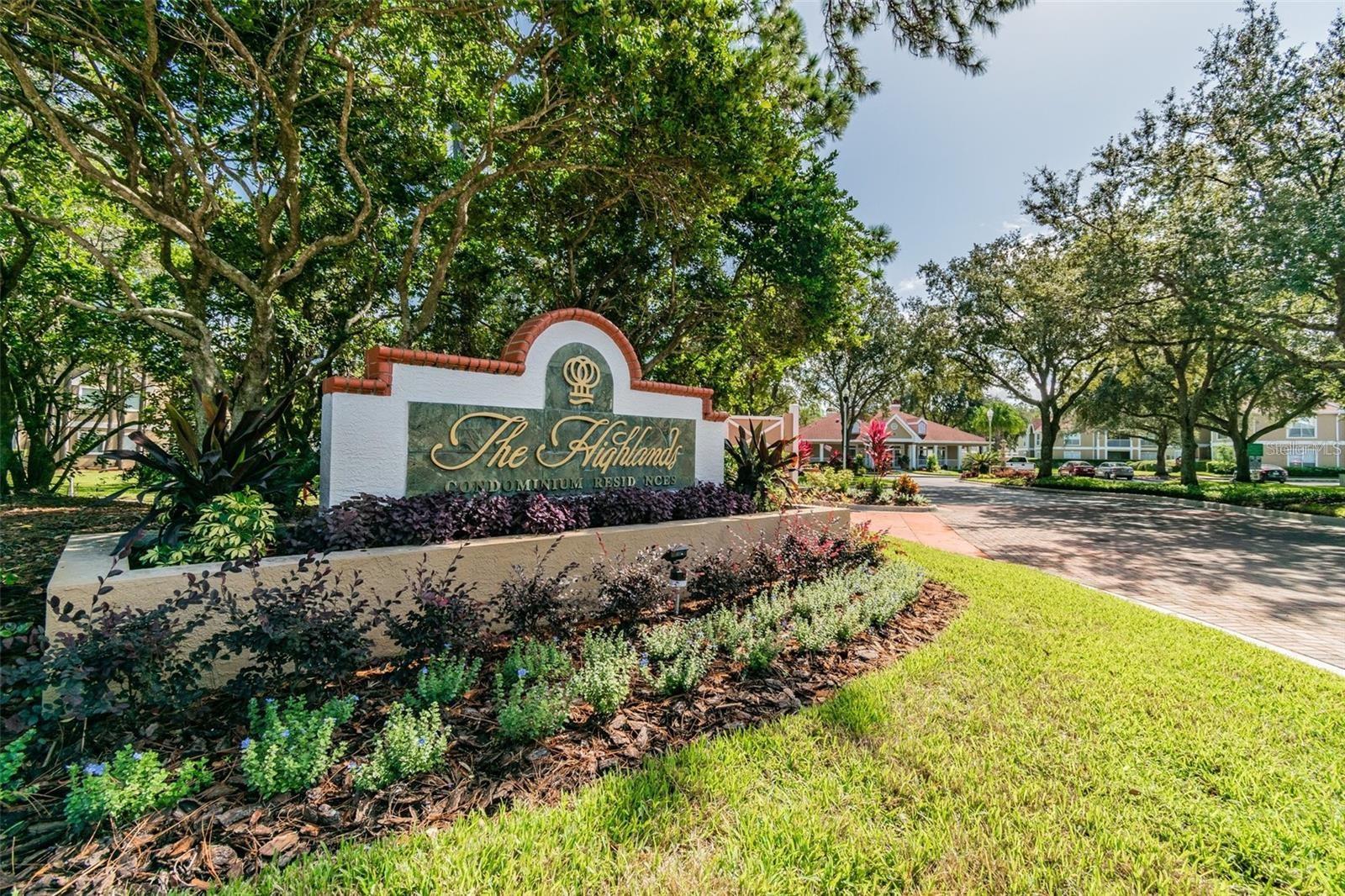 Listing photo id 18 for 9481 Highland Oak Drive 1416
