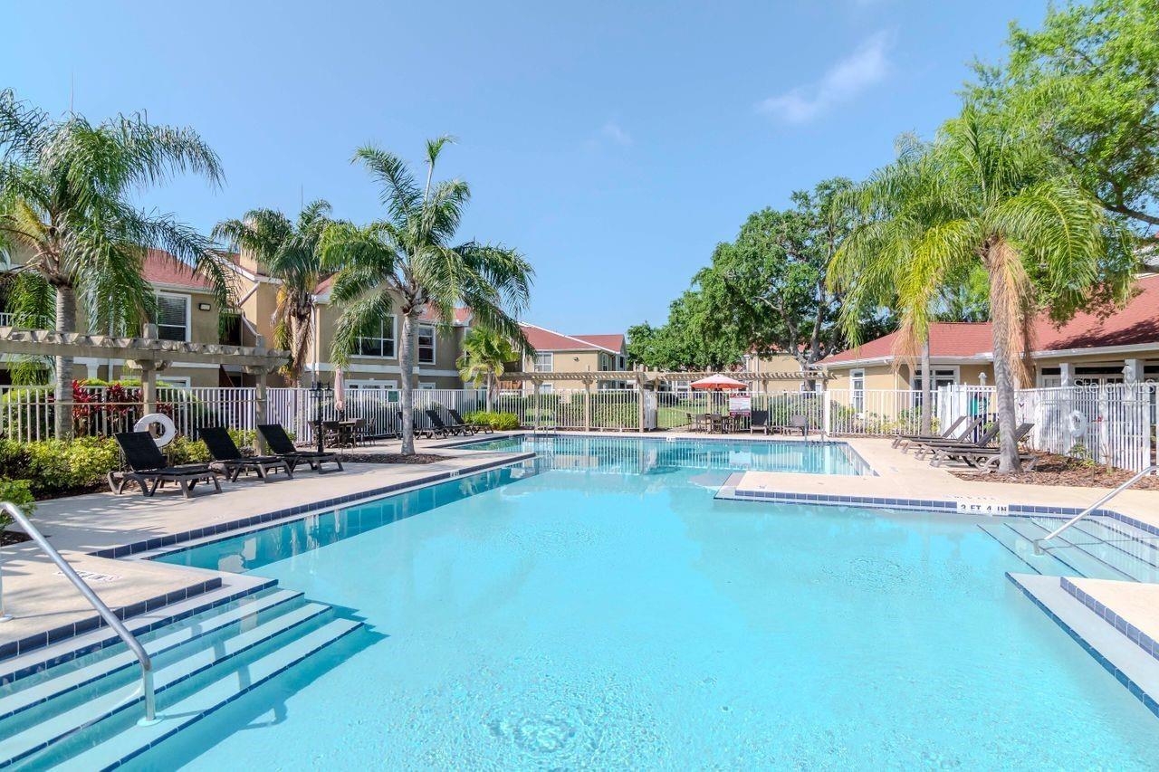 Listing photo id 21 for 9481 Highland Oak Drive 1416