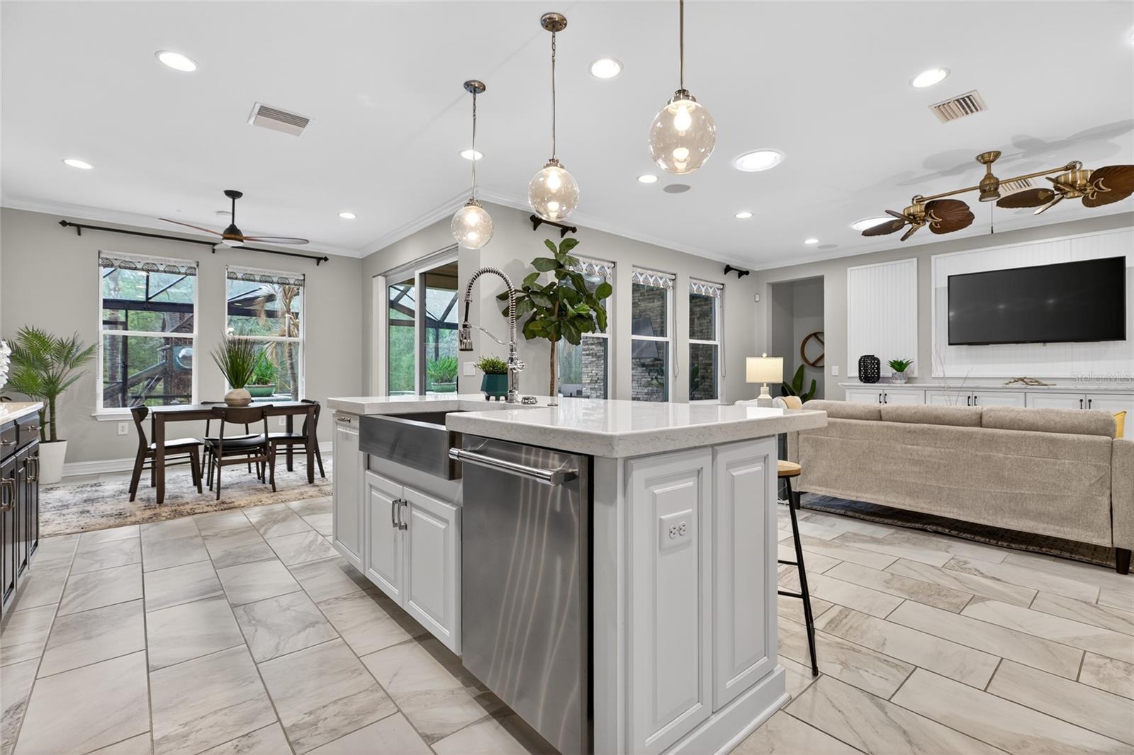 Image 18 of 93 For 31335 Driscoll Drive