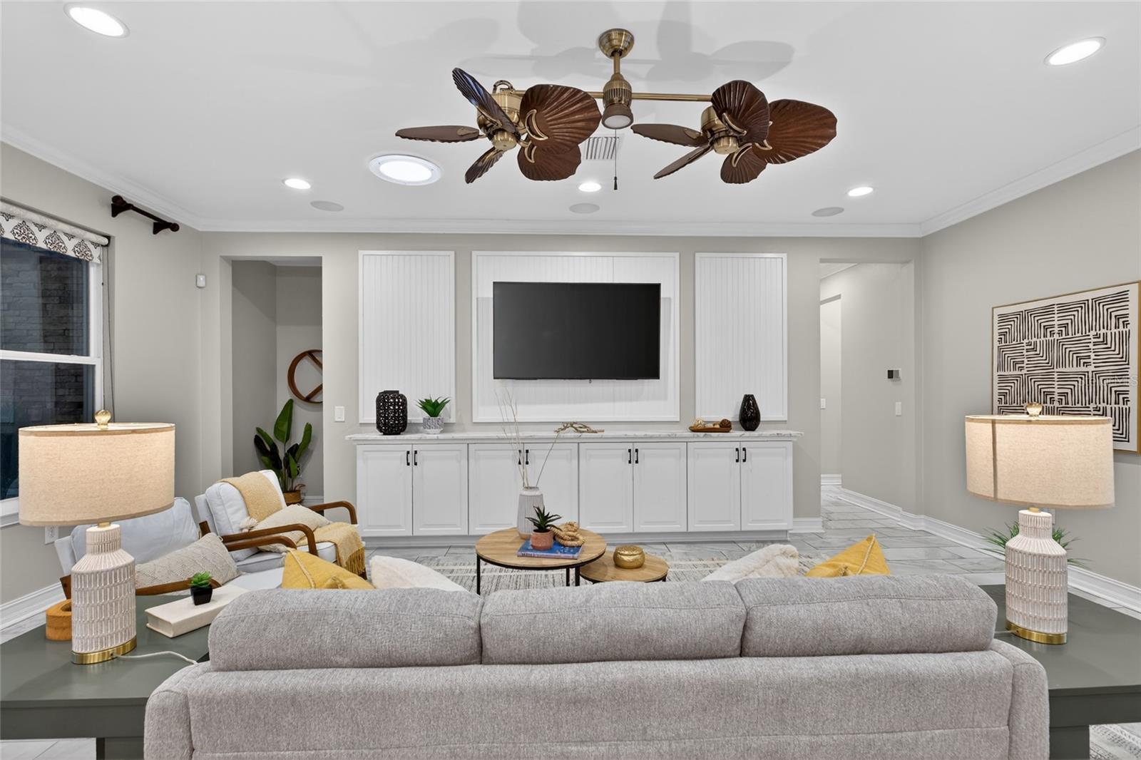 Image 33 of 93 For 31335 Driscoll Drive