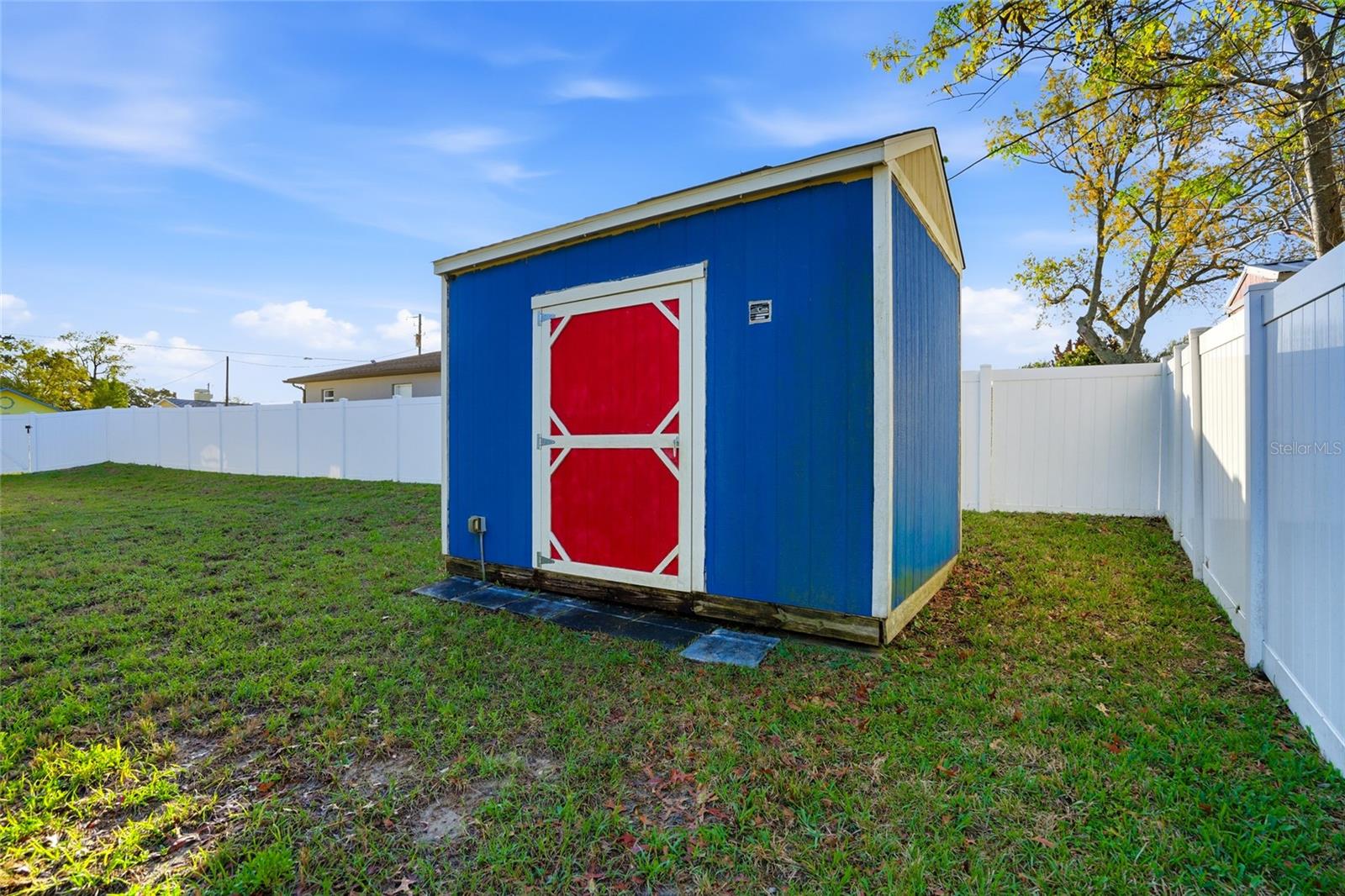 Image 33 of 40 For 11372 Patch Street