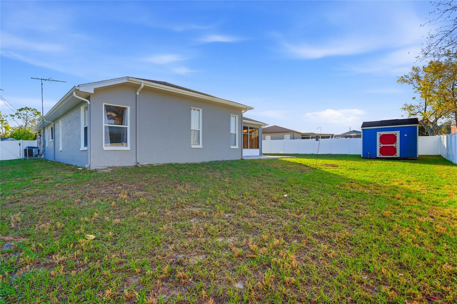 Image 34 of 40 For 11372 Patch Street