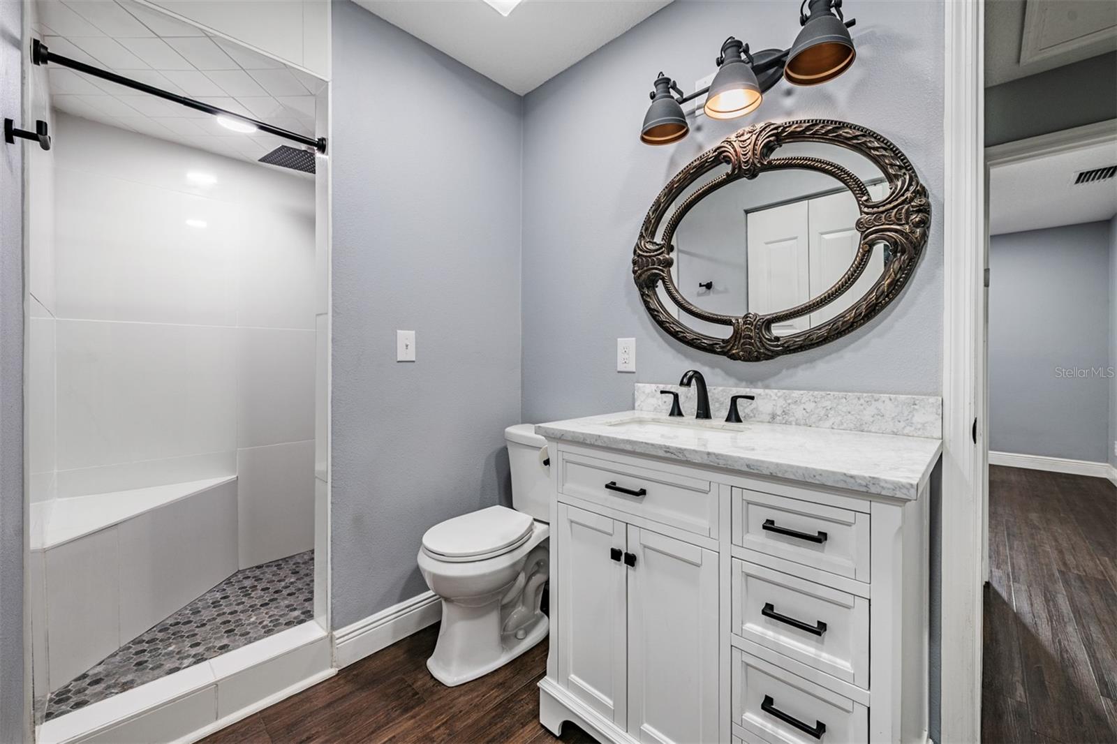 Listing photo id 23 for 2125 Lanier Road