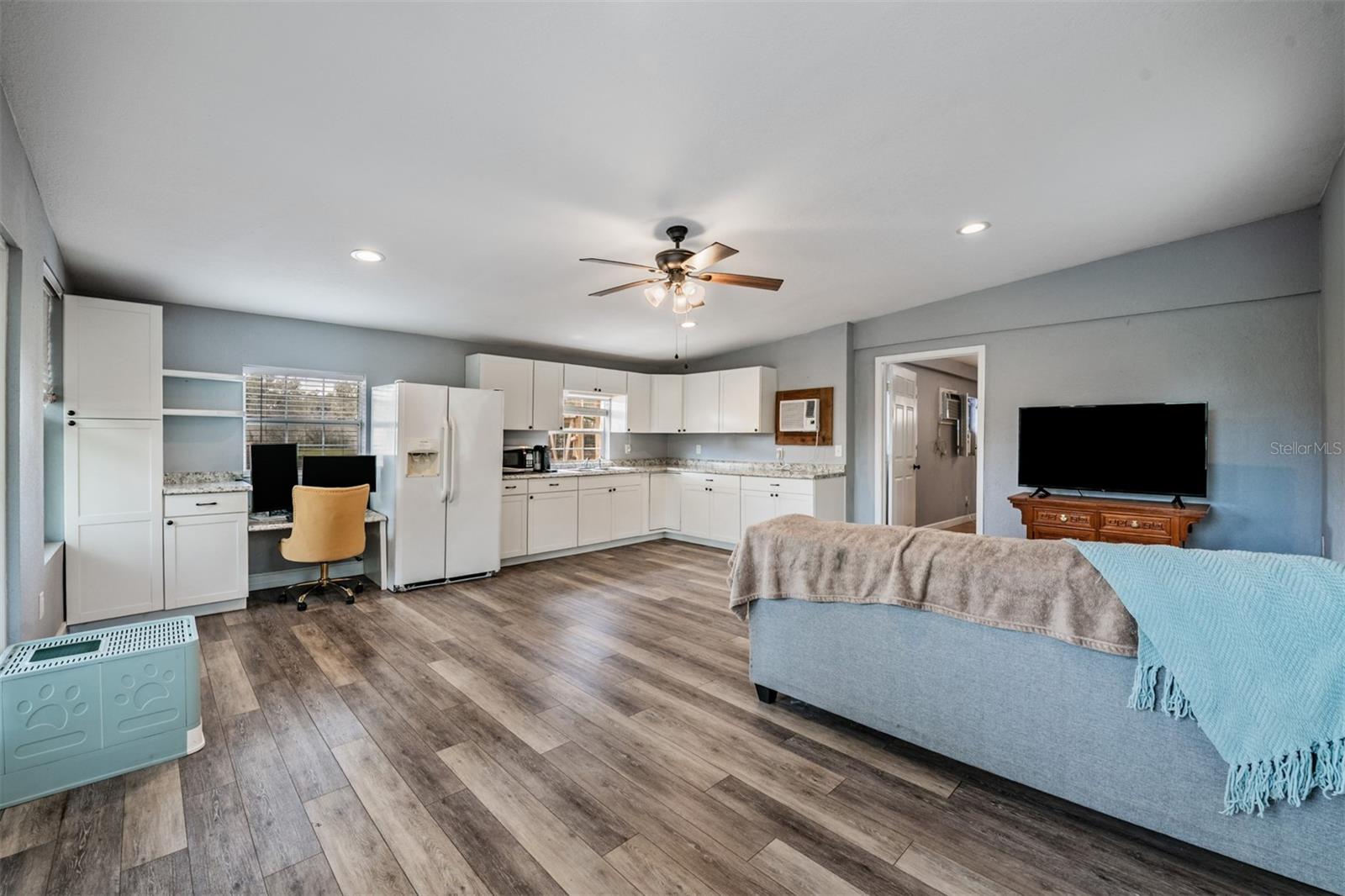 Listing photo id 33 for 2125 Lanier Road