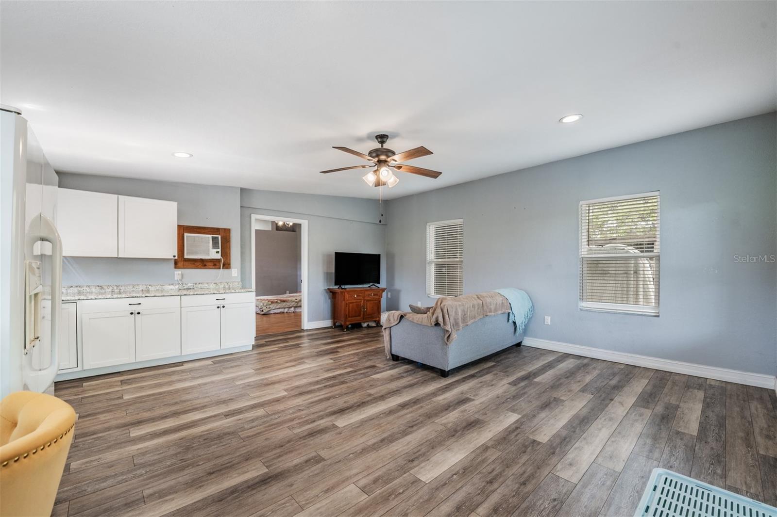 Listing photo id 34 for 2125 Lanier Road