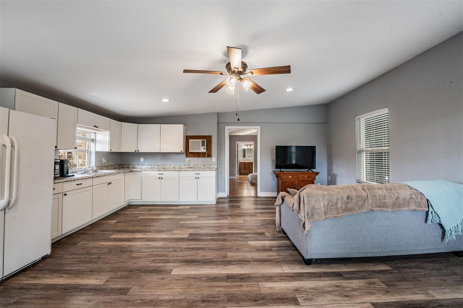 Listing photo id 35 for 2125 Lanier Road