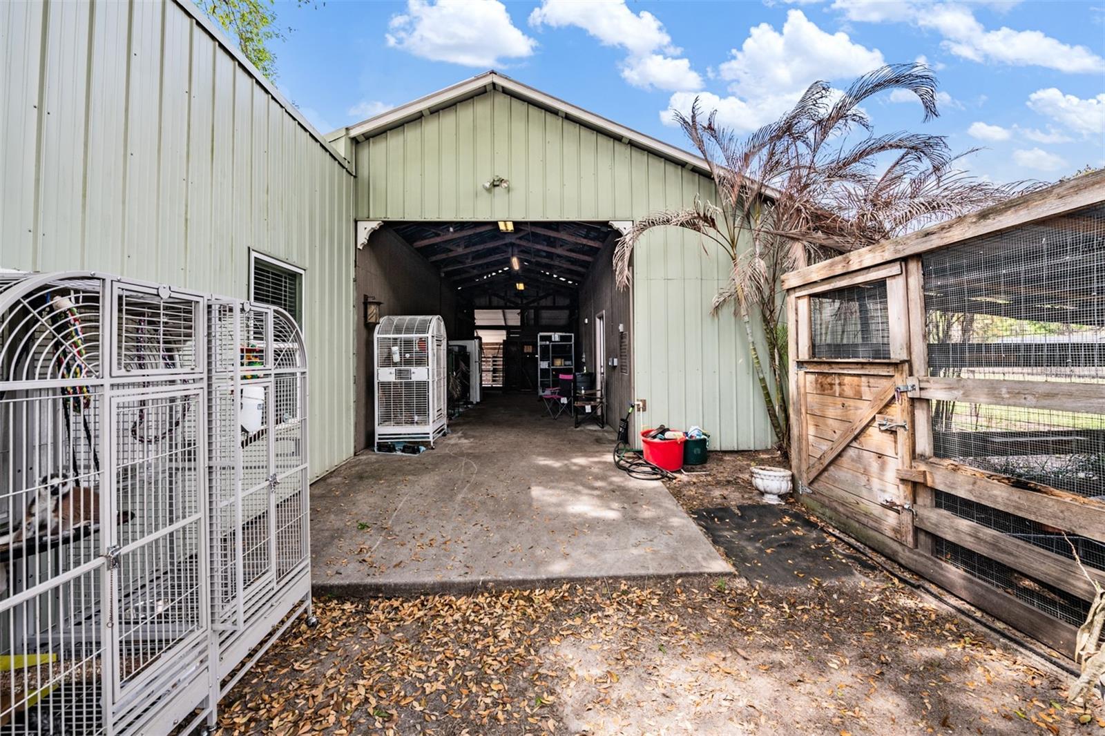 Listing photo id 43 for 2125 Lanier Road