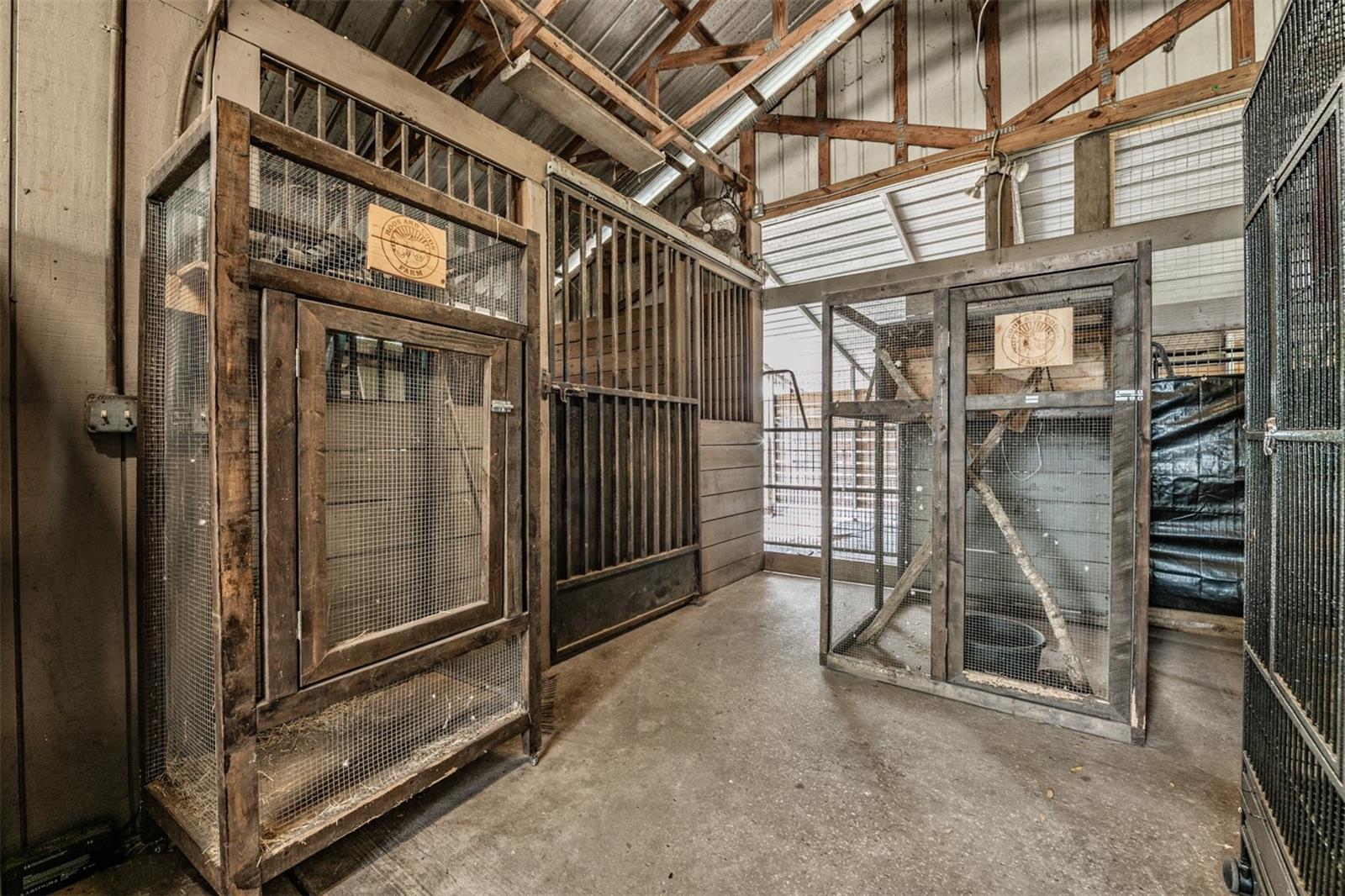 Listing photo id 53 for 2125 Lanier Road