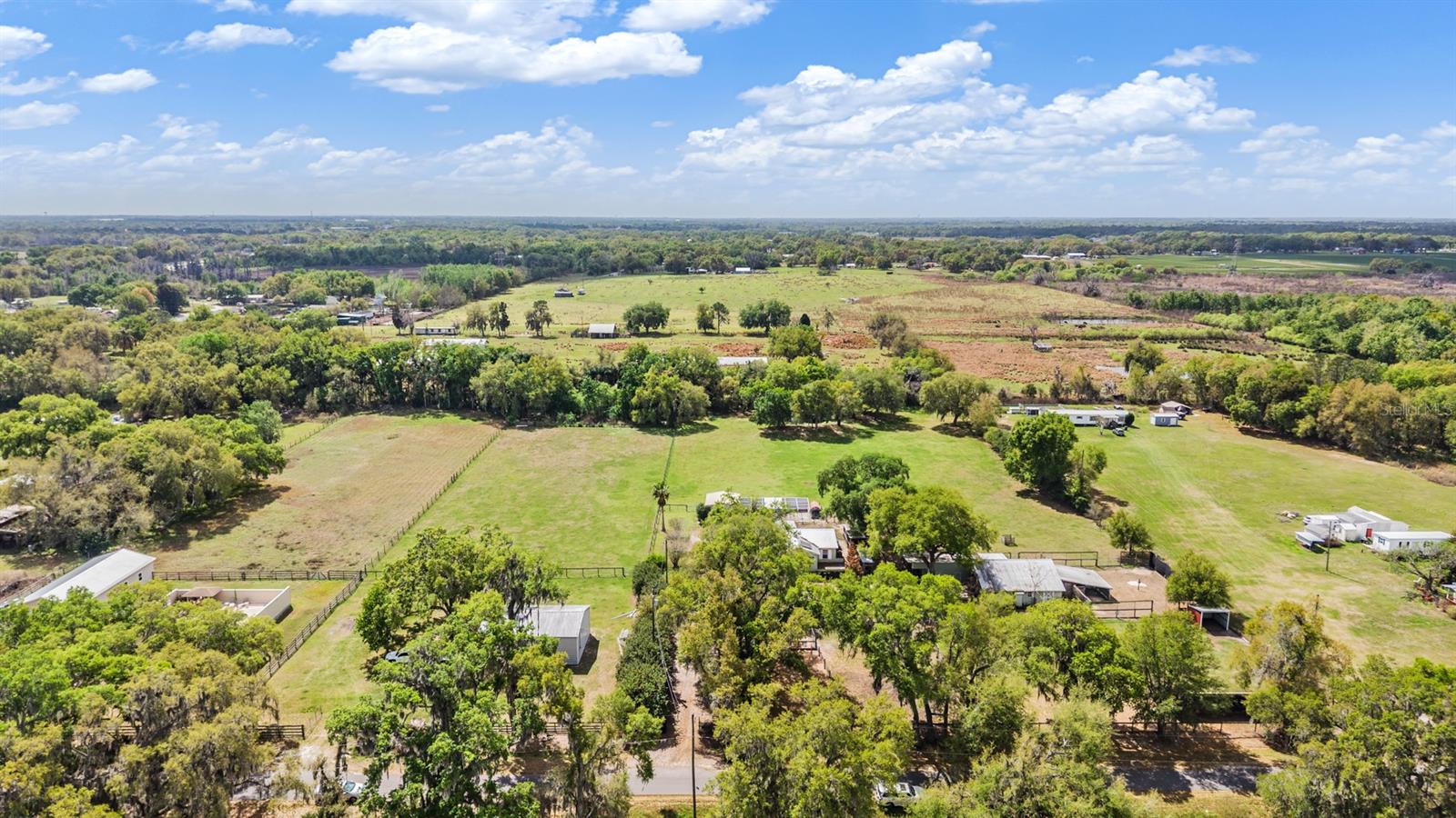 Listing photo id 59 for 2125 Lanier Road