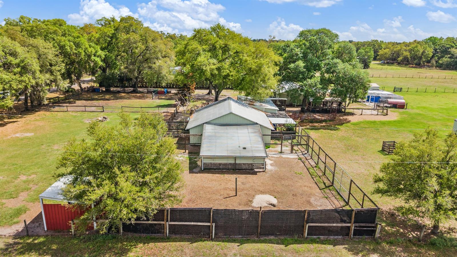 Listing photo id 63 for 2125 Lanier Road