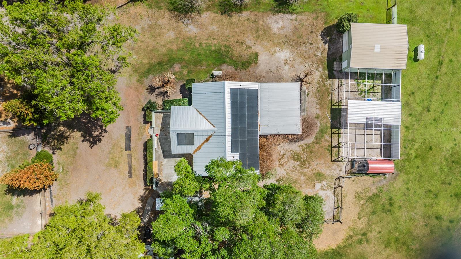 Listing photo id 65 for 2125 Lanier Road