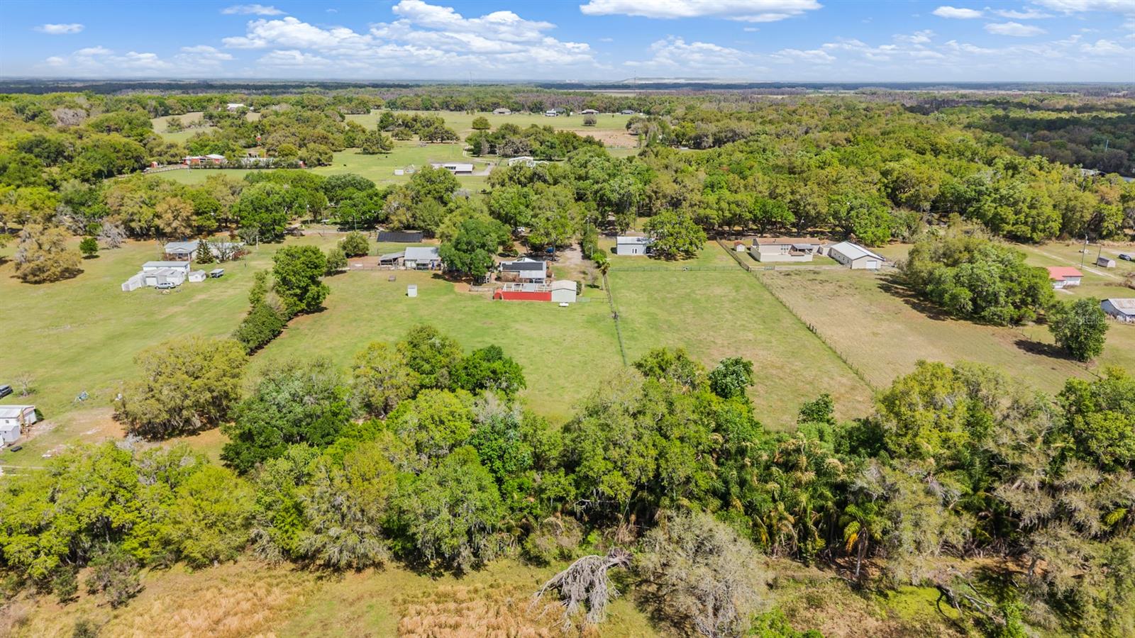 Listing photo id 71 for 2125 Lanier Road