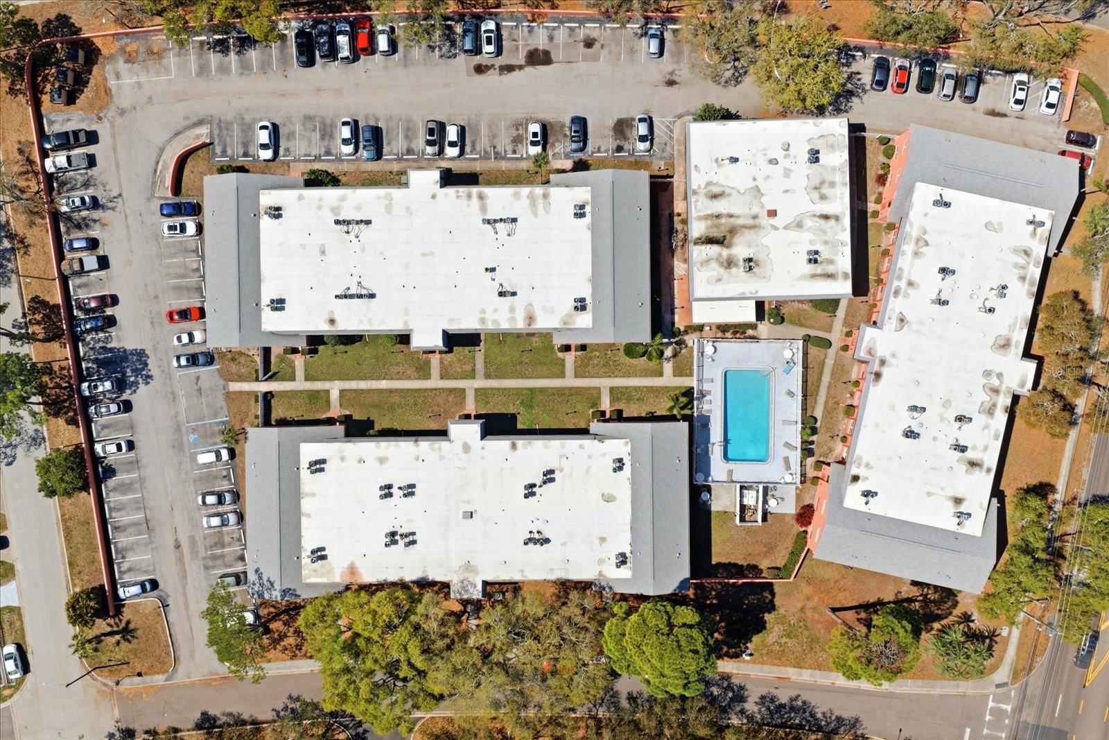 Image 25 of 27 For 262 Monroe Circle N 4201