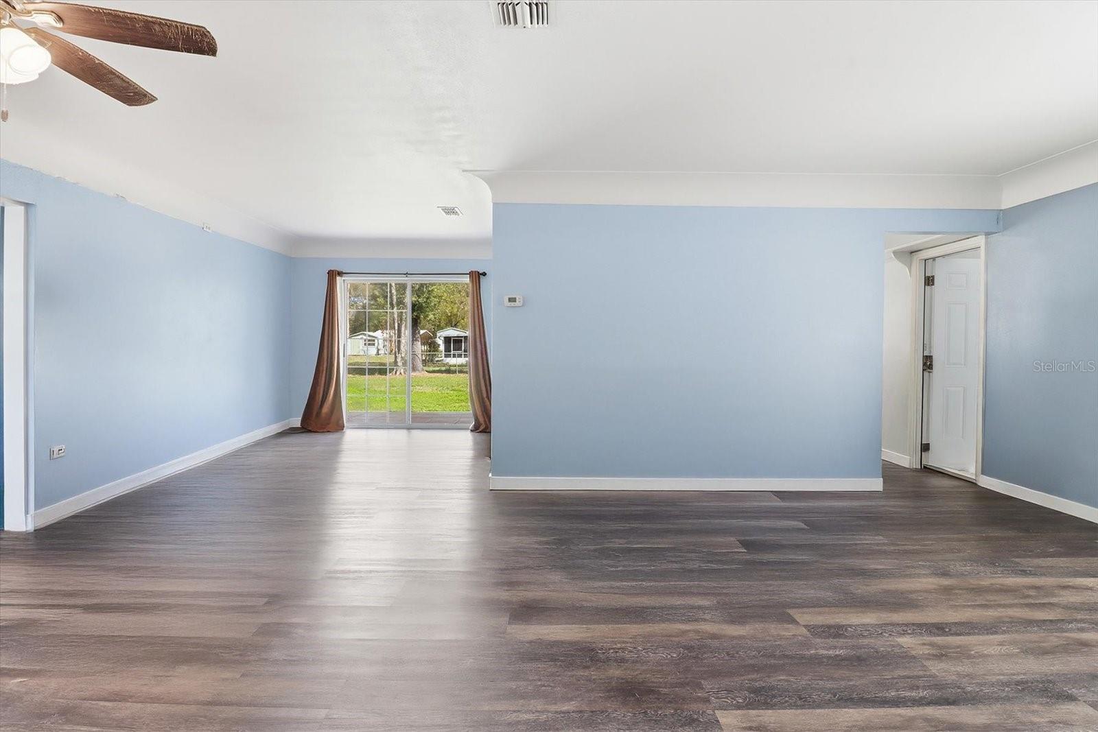 Image 15 of 51 For 9451 Green Bay Lane