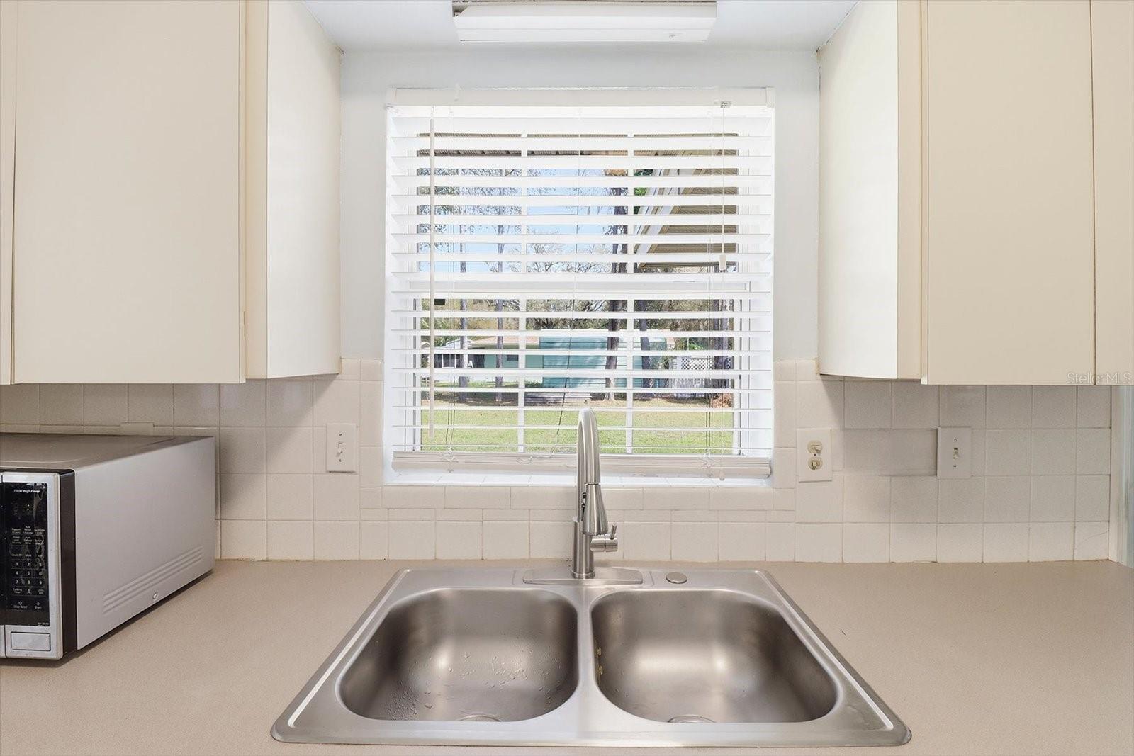 Image 23 of 51 For 9451 Green Bay Lane