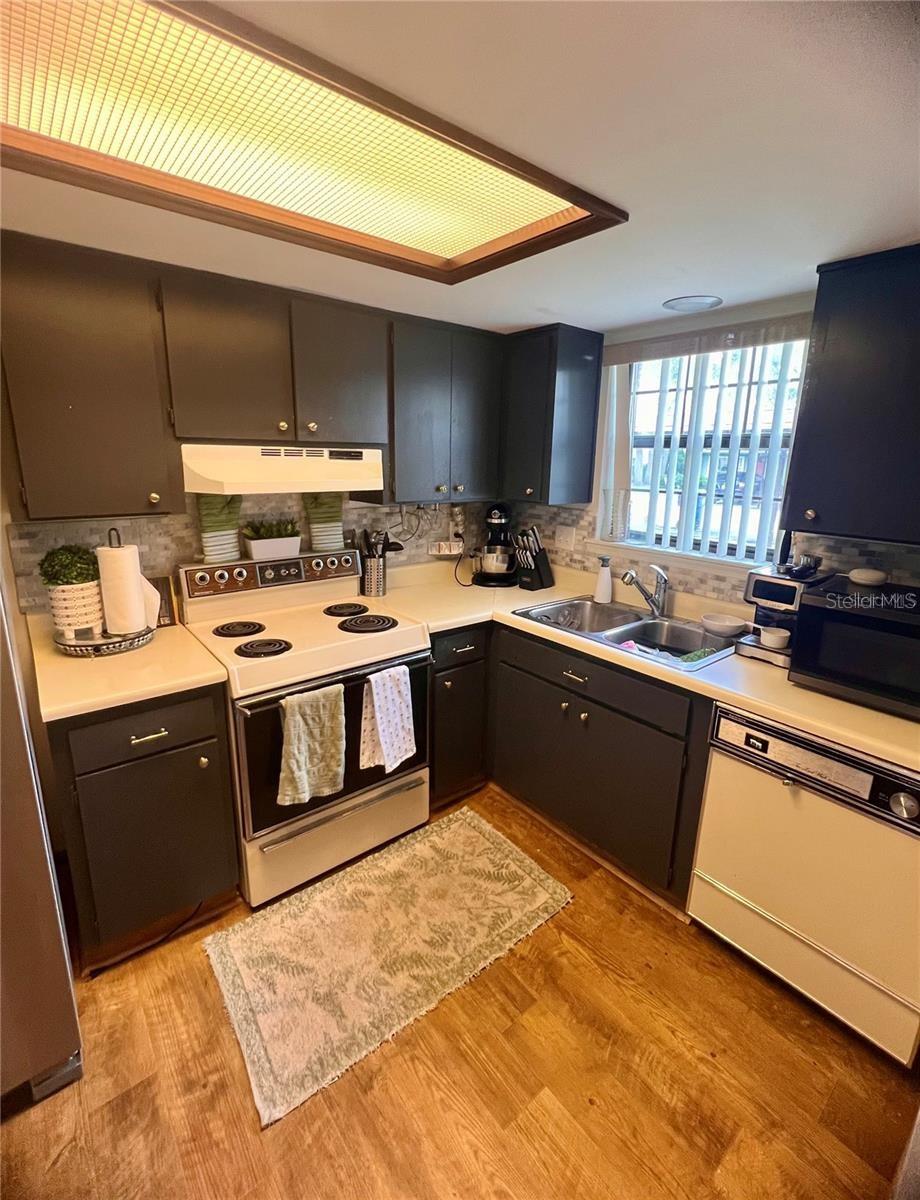 Image 6 of 21 For 35140 Whispering Oaks Boulevard