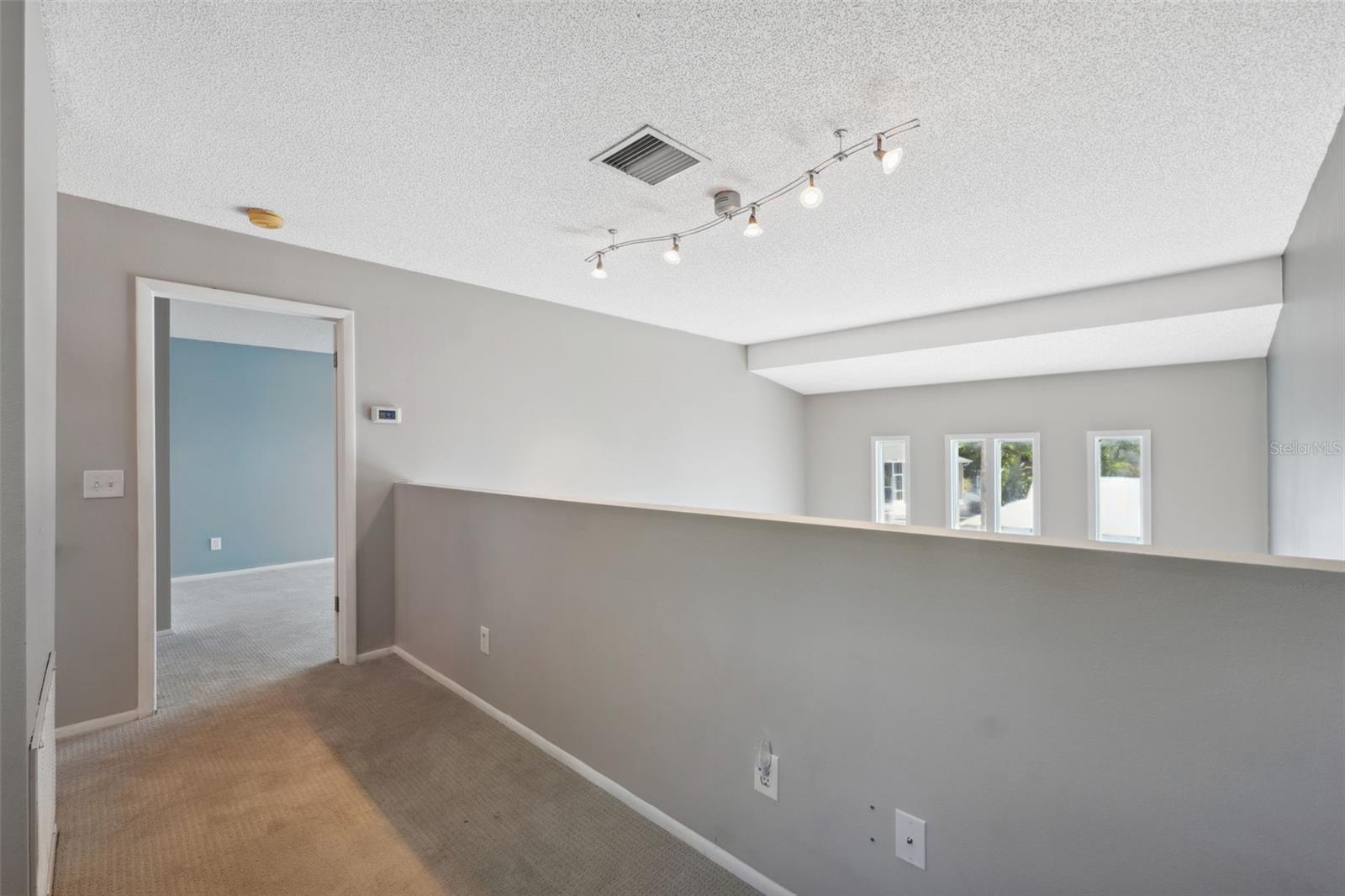 Image 36 of 53 For 428 Klosterman Road W