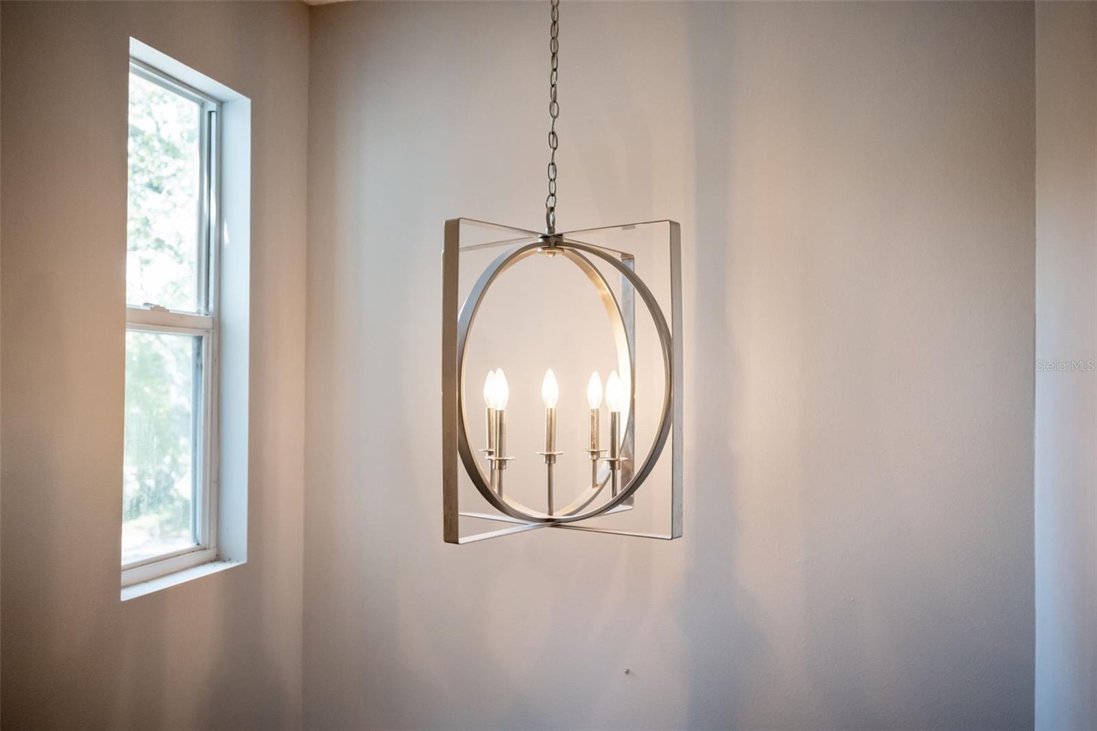 Image 38 of 53 For 428 Klosterman Road W