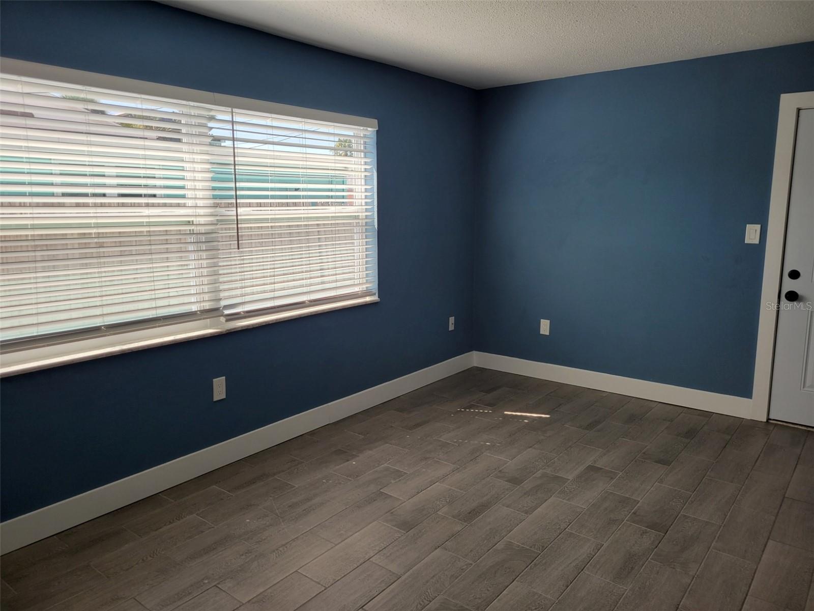 Image 14 of 21 For 7650 Coquina Way 1