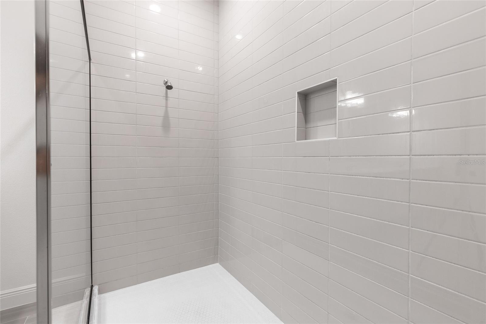 Image 21 of 51 For 6430 Trailblaze Bend